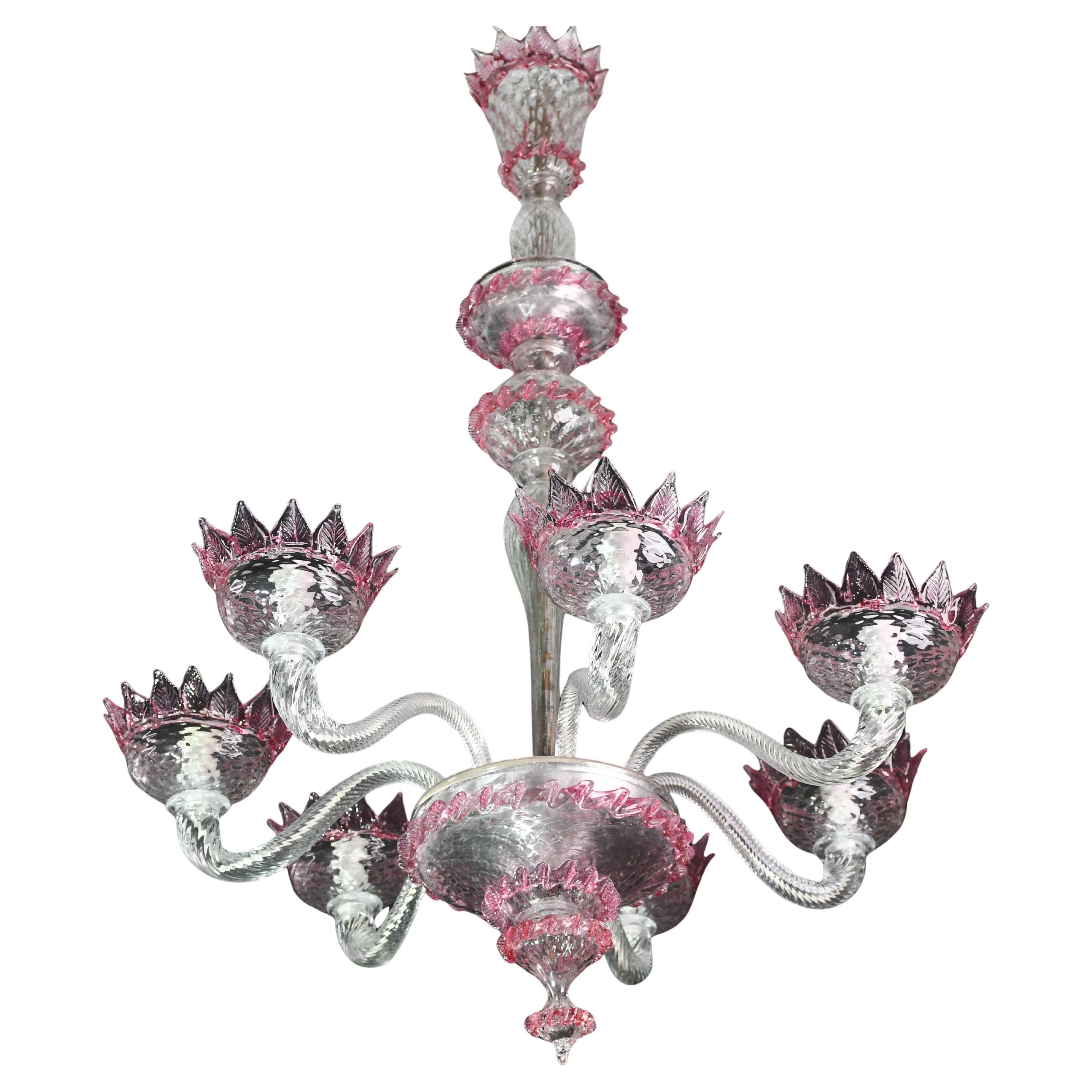 Meraviglioso lampadario veneziano rosa d'epoca in vetro di Murano a 7 bracci in vendita