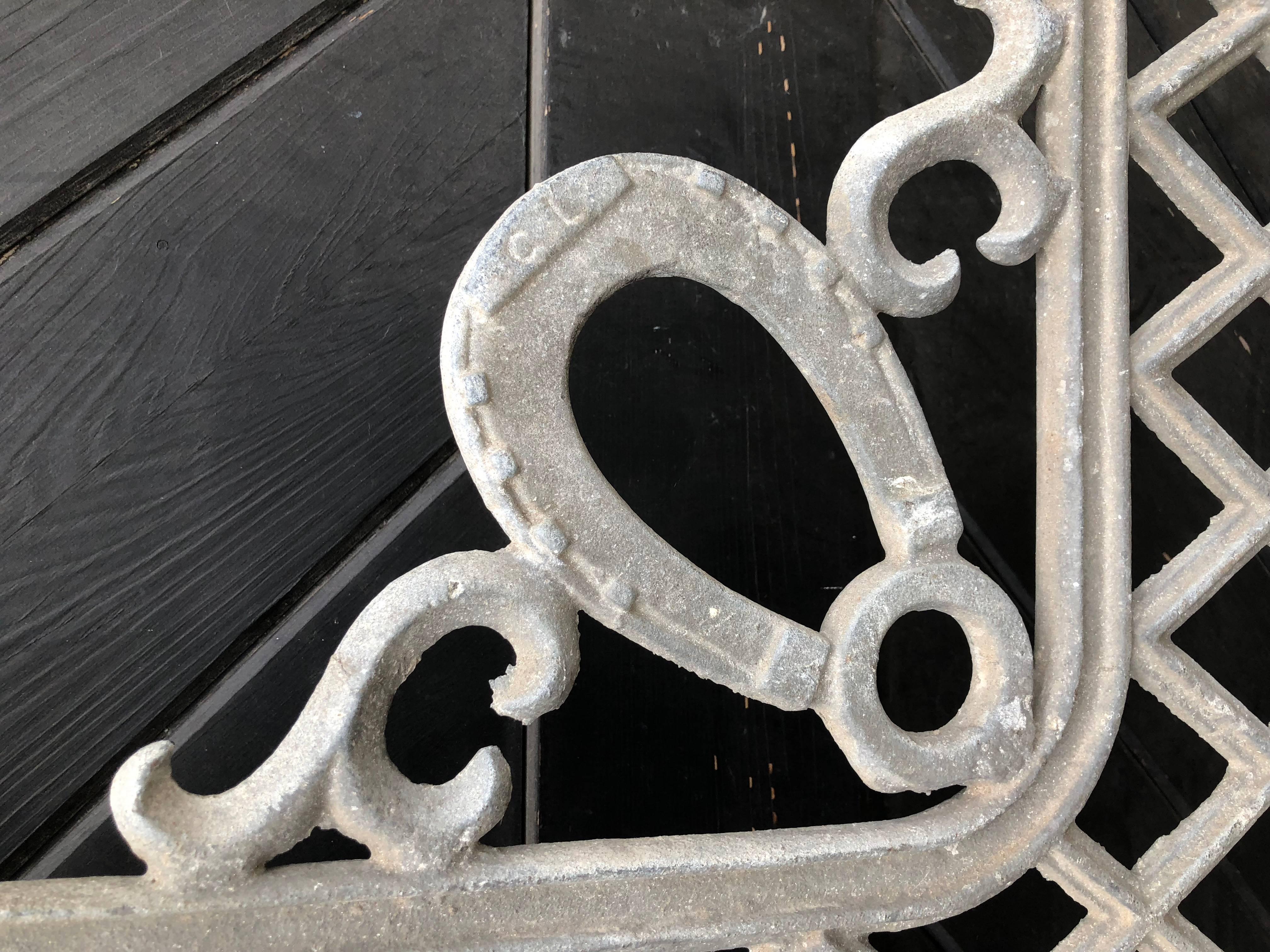 Wonderful Vintage Set of Iron Architectural Garden Gates In Excellent Condition For Sale In Hopewell, NJ