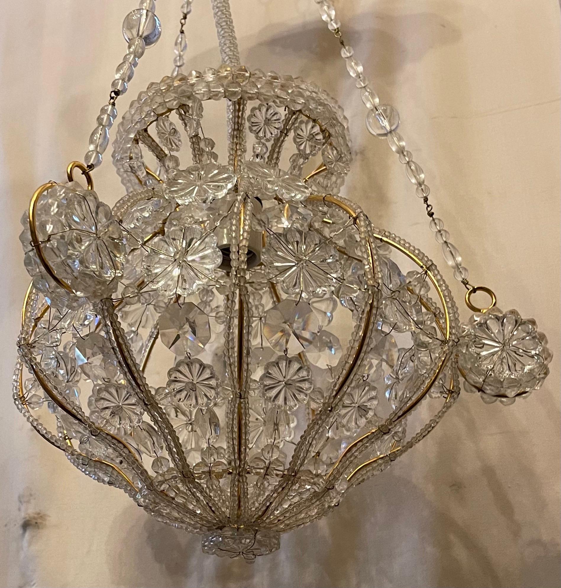 Wonderful Vintage Sherle Wagner Beaded Hanging Crystal Basket Gold Light Fixture In Good Condition For Sale In Roslyn, NY