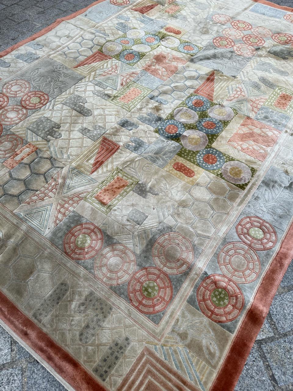 Bobyrug's Wonderful vintage silk Chinese art nouveau design rug  (Art nouveau) im Angebot
