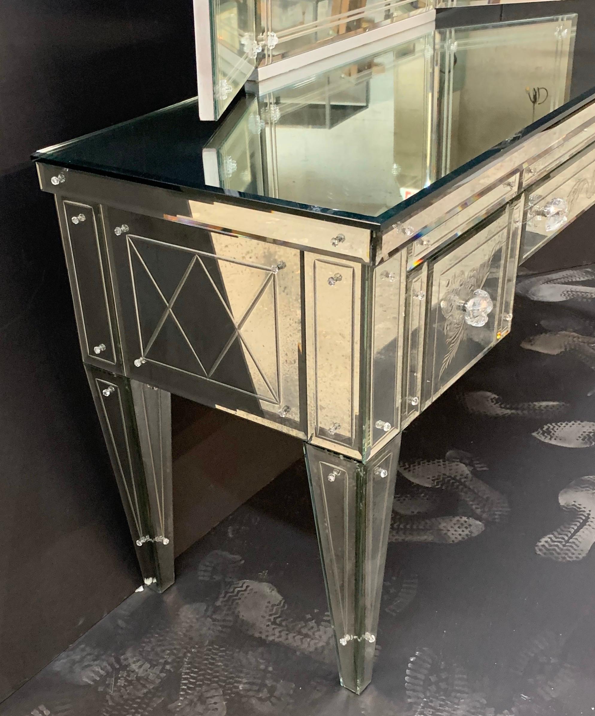 Wonderful Vintage Venetian Antique Etched Mirrored Trifold Mirror