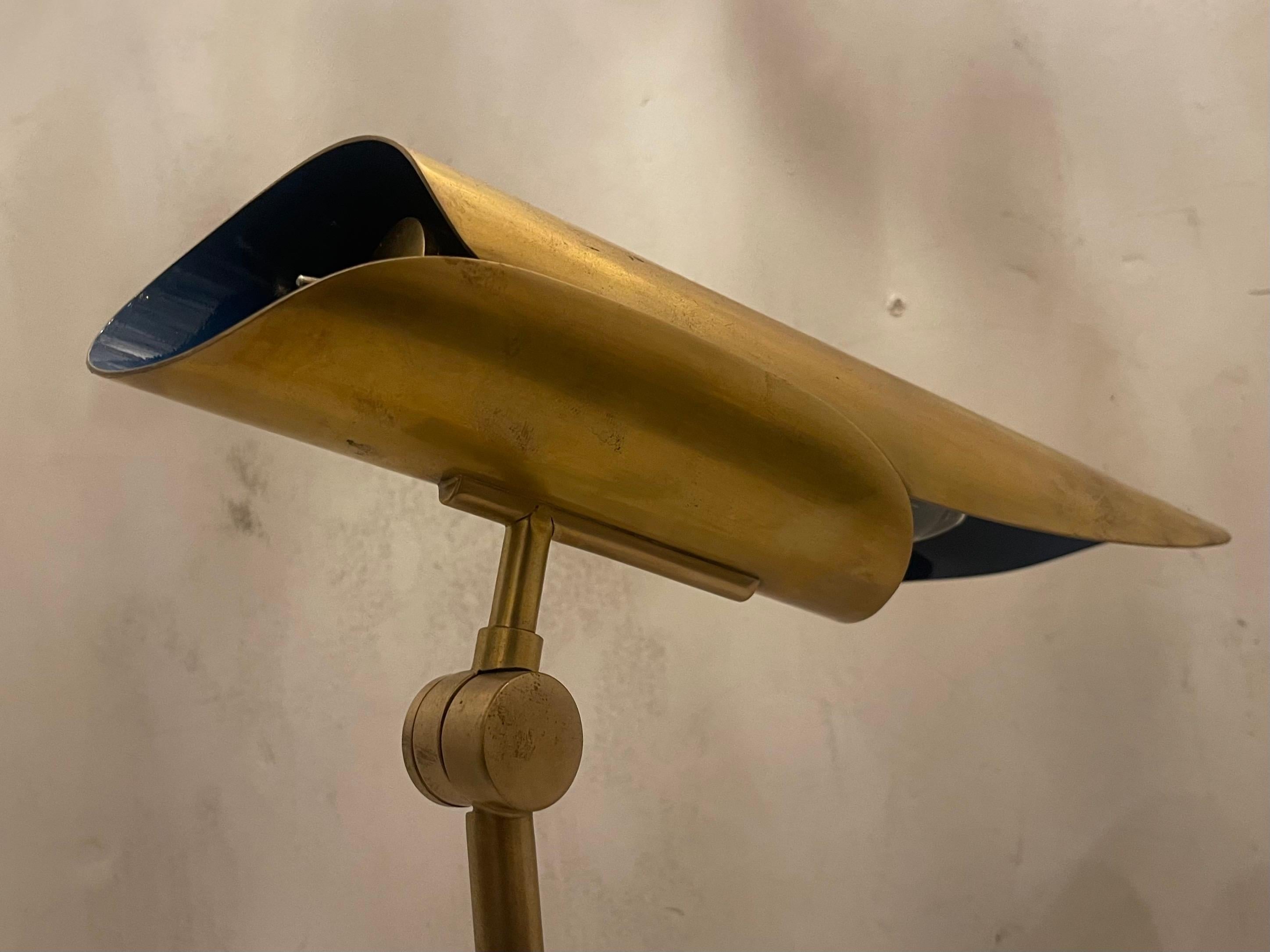 Wundervoller Visual Comfort Weichmessing  Blaue Champalimaud Flore Schreibtischlampe Signatur im Angebot 1