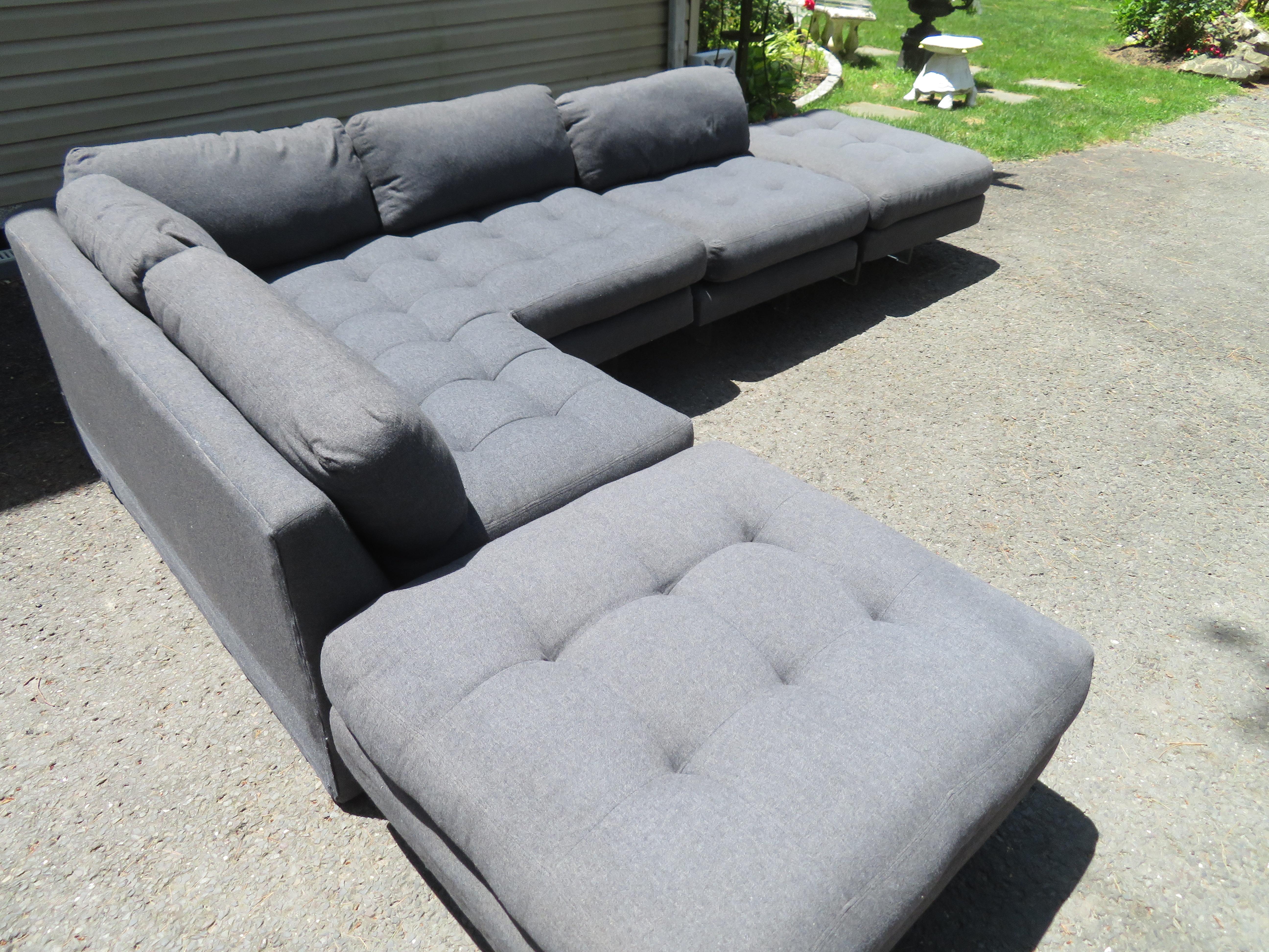 Wonderful Vladimir Kagan 4 Piece Omnibus Sofa Sectional Mid-Century Modern For Sale 9