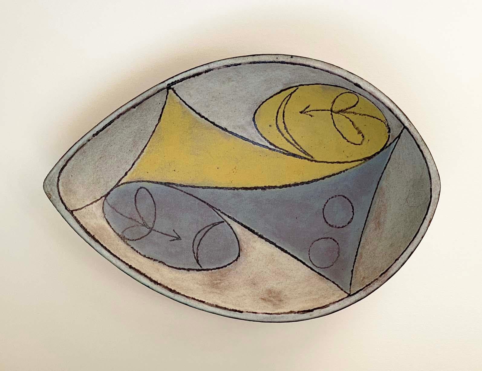 Mid-Century moderno Meravigliosa ciotola in Studio Pottery astratta di Walter Addison (1914-1982) in vendita