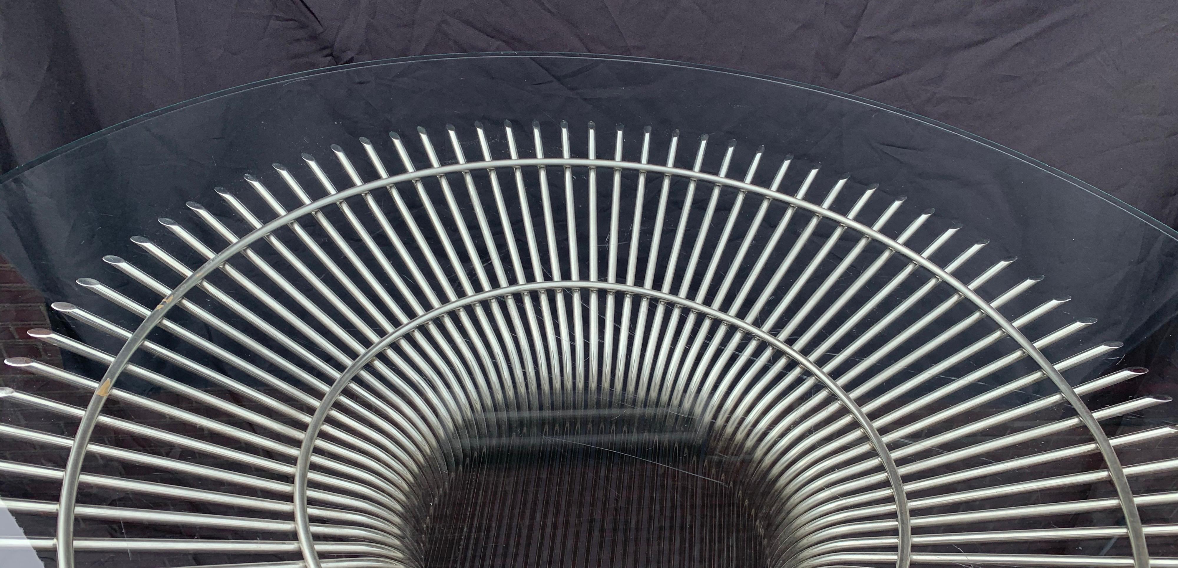 Wonderful Warren Platner for Knoll Wire Form Nickel Glass Top Round Dining Table In Good Condition In Roslyn, NY