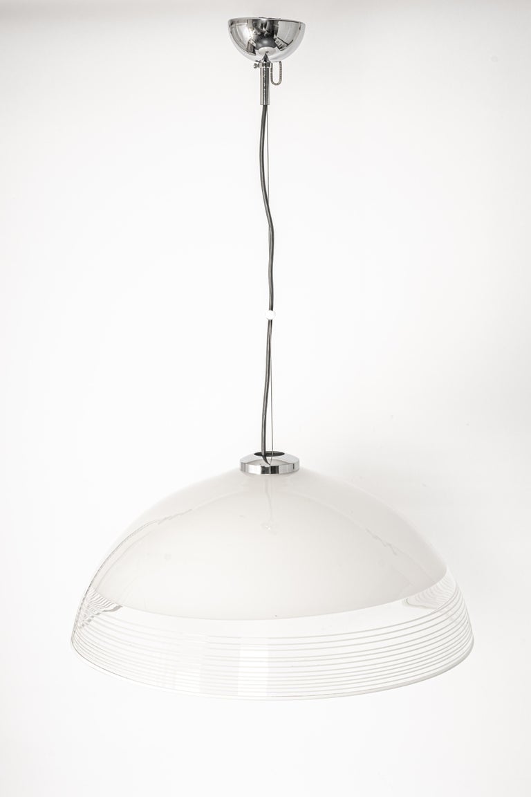 A special form of glass pendant designed by Vetri Murano, manufactured in Italy, circa 1970s.


Sockets: One x E27 standard bulb. (150 W max).
Drop rod can be adjusted as required, free of charge, for a greater or lesser drop.