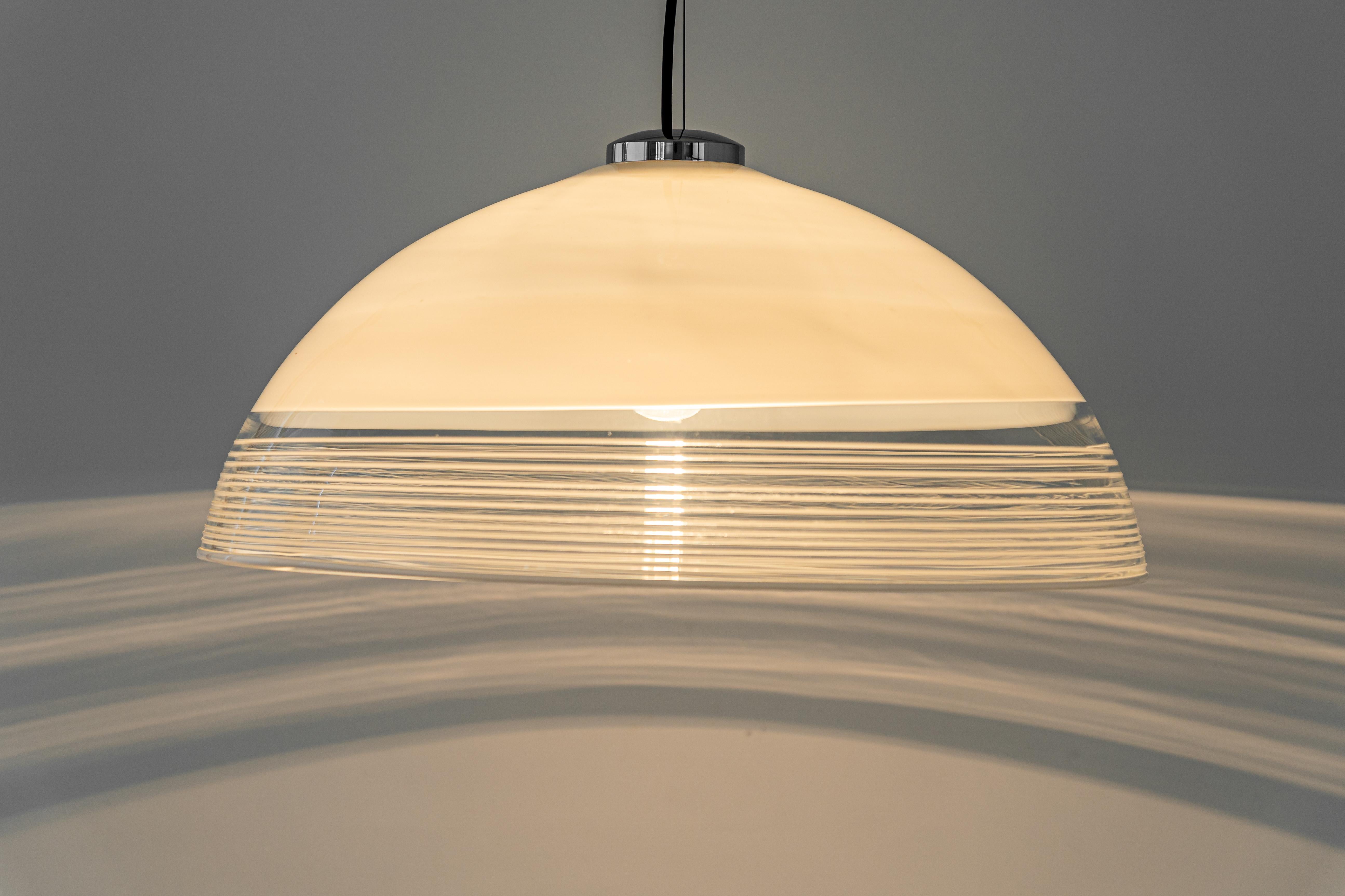 Late 20th Century Wonderful White Glass Pendant Light, Vetri Murano, Italy, 1970s For Sale
