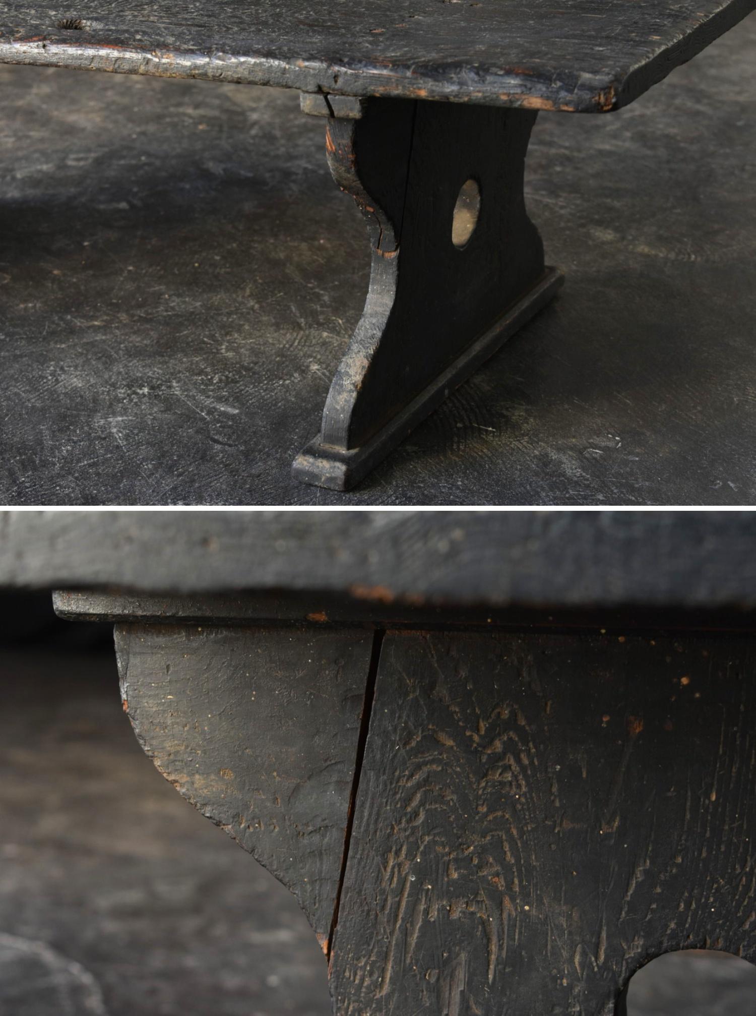 Wonderfully Cool Japanese Antique Black Wooden Low Table / Edo / 1780-1868 5