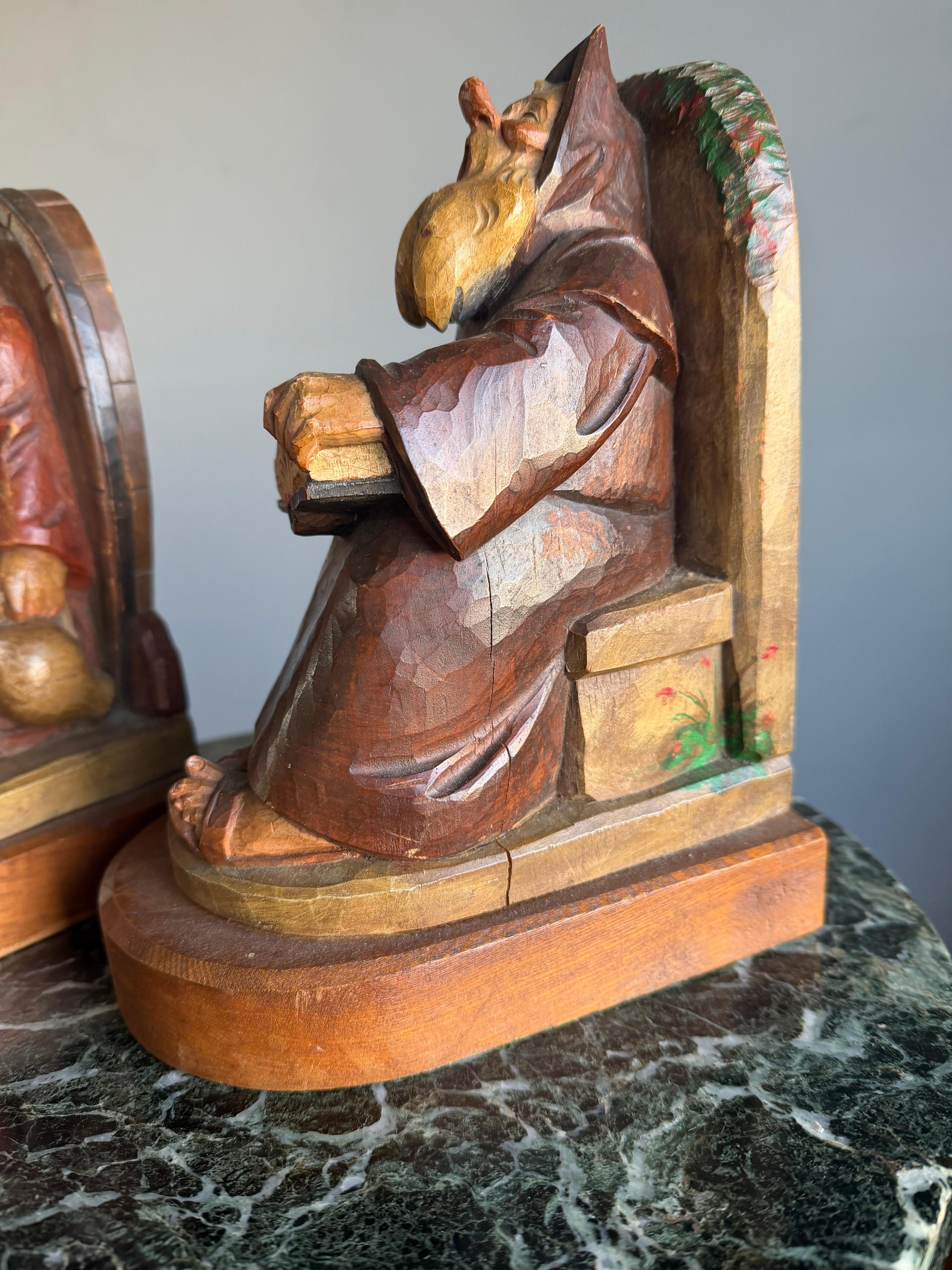 Paire de serre-livres merveilleusement expressifs, décoratifs, pratiques et pleins de caractère en vente 10