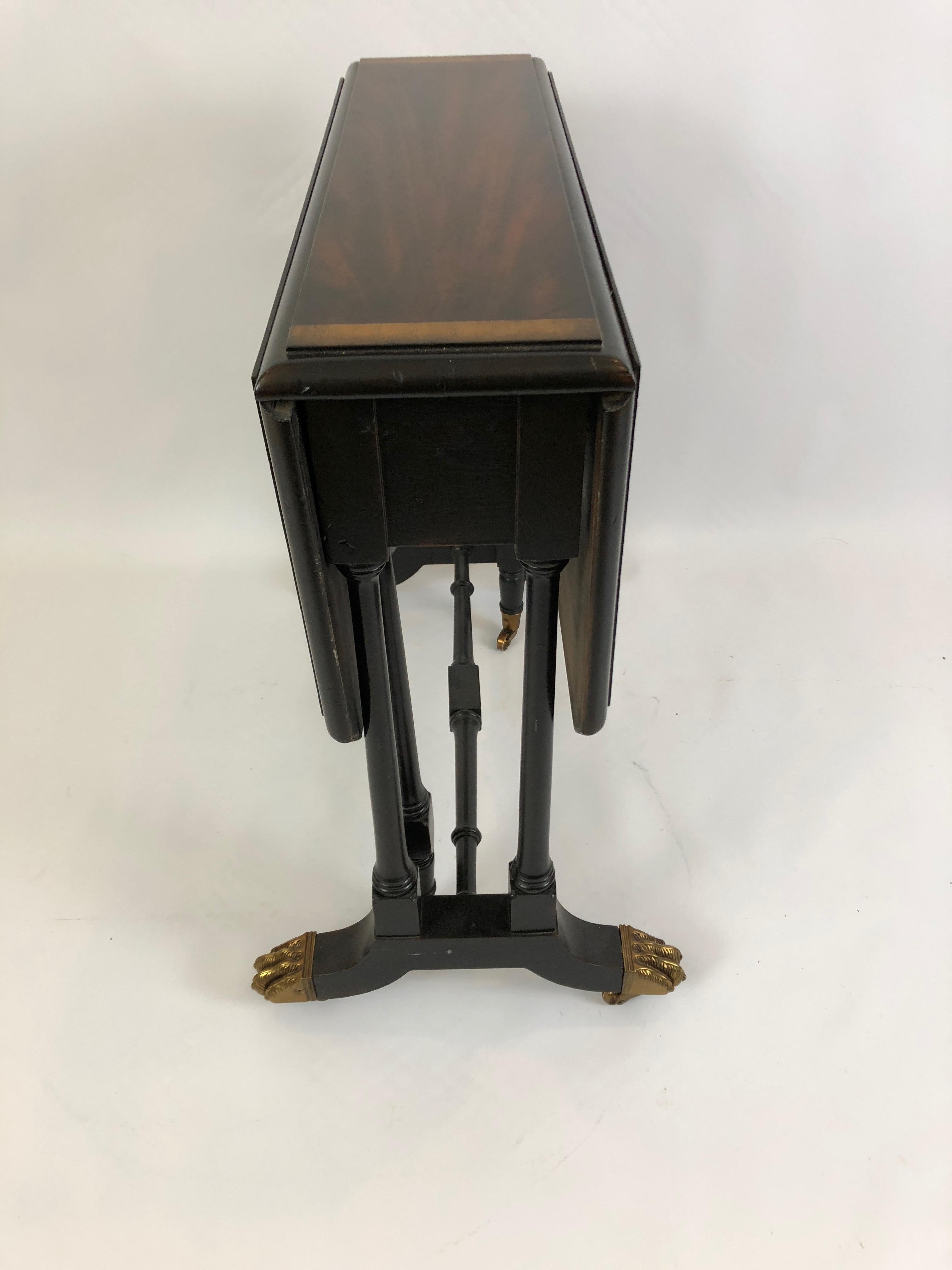 Wonderfully Versatile Maitland Smith Drop-Leaf Flame Mahogany Side or End Table For Sale 6
