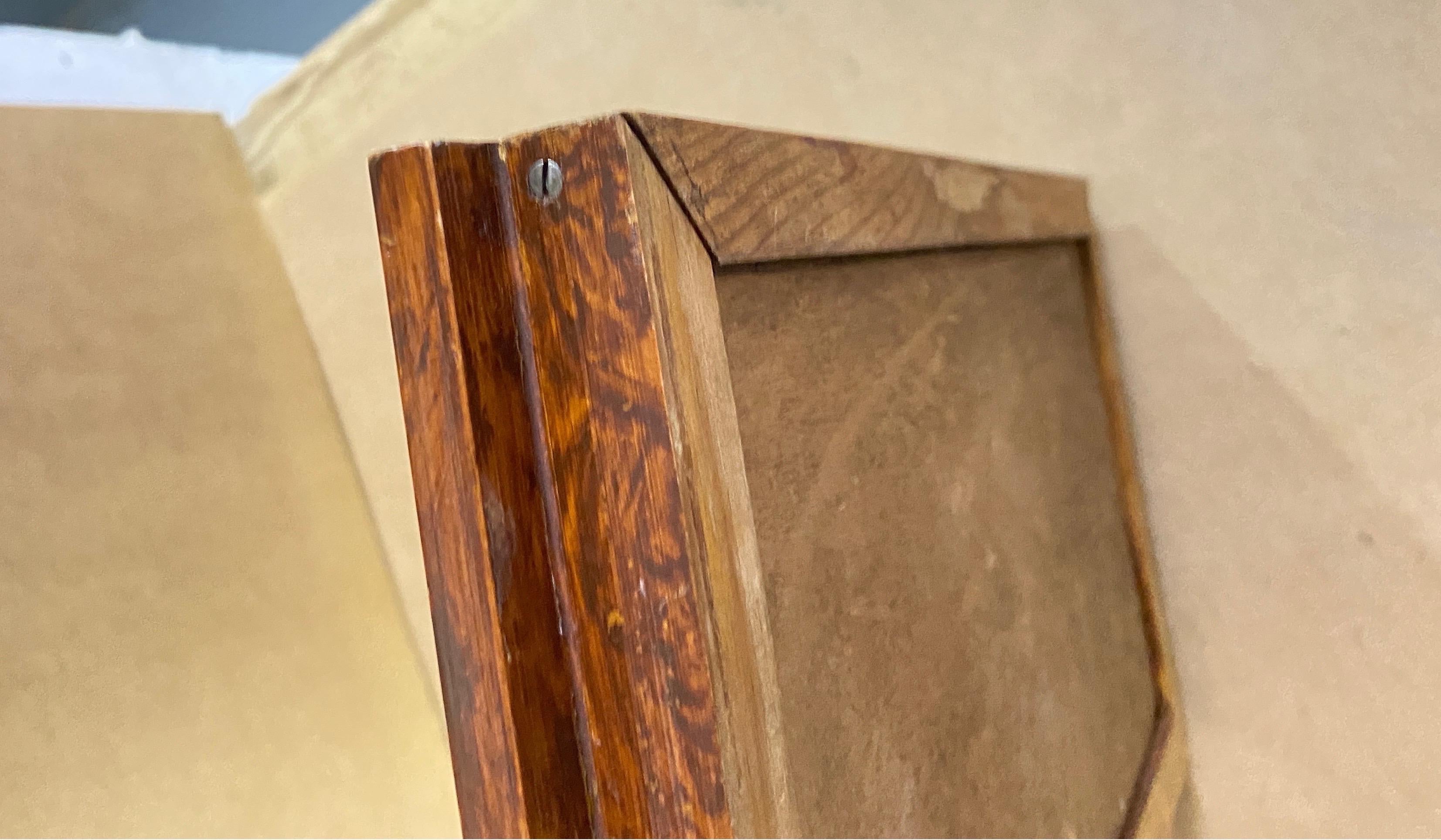 Modernistischer Couchtisch aus Holz, 1930er Jahre, kleine Größe, braune Farbe, Frankreich 1930 (Art déco) im Angebot