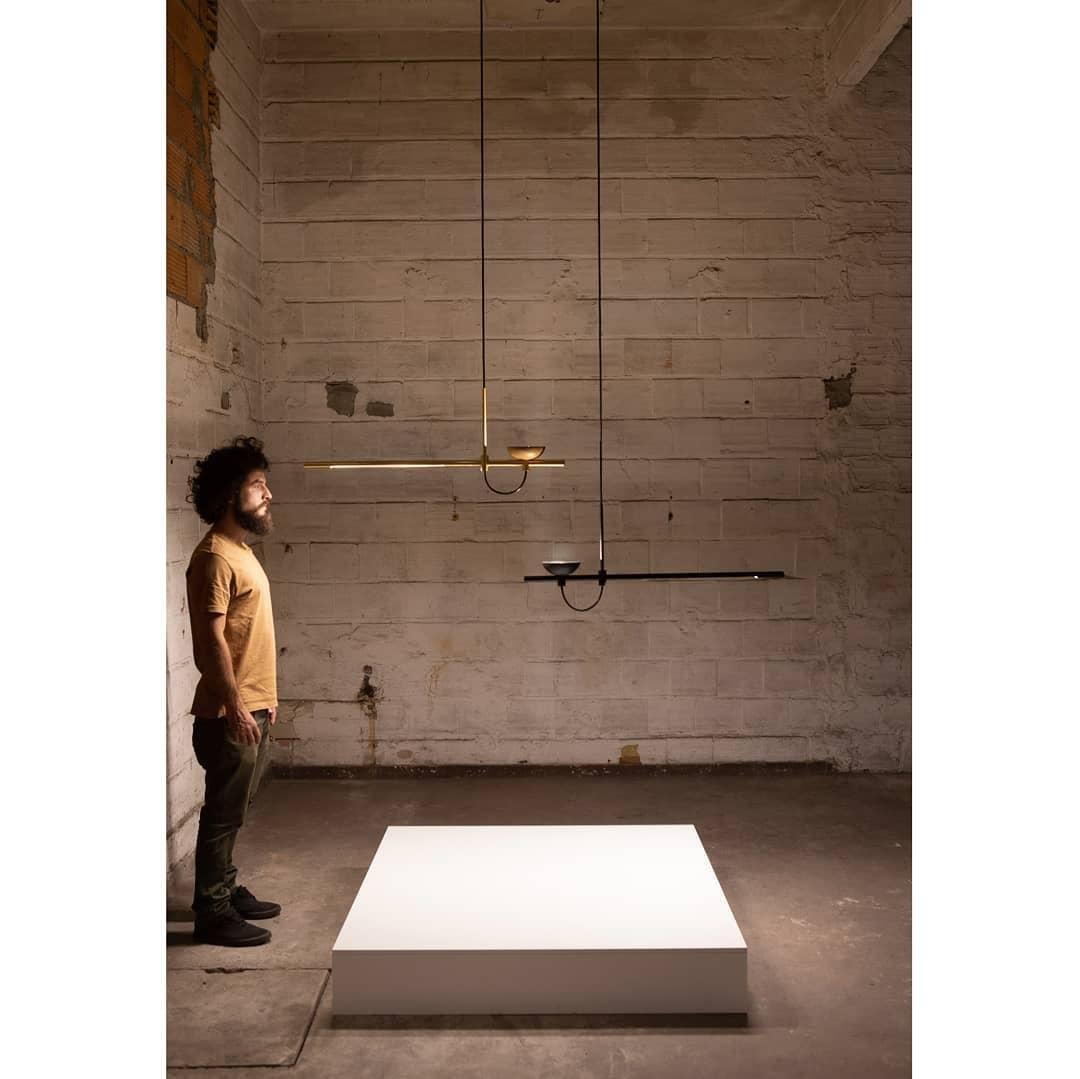 Alluminio Wood e alluminio Luminária Moça Preta di Andre Ferri Atelier in vendita