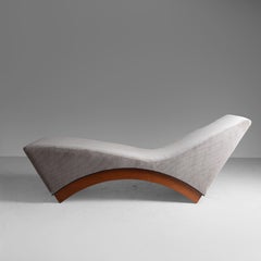 Chaise longue en bois et tissu beige, 1970