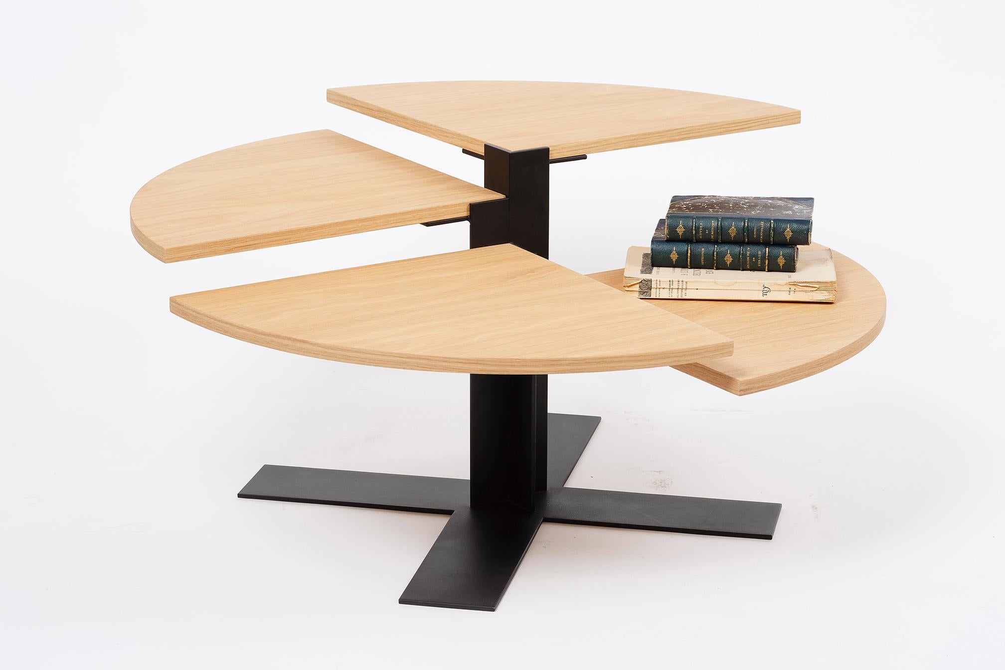 XXIe siècle et contemporain Table basse en bois et acier noir de style mi-siècle moderne en vente