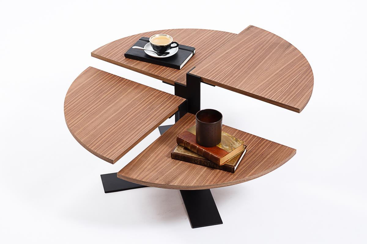 Table basse en bois et acier noir de style mi-siècle moderne en vente 1