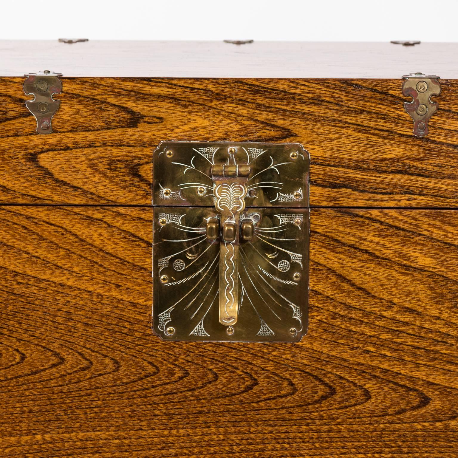 Meiji Baule giapponese in legno e ottone