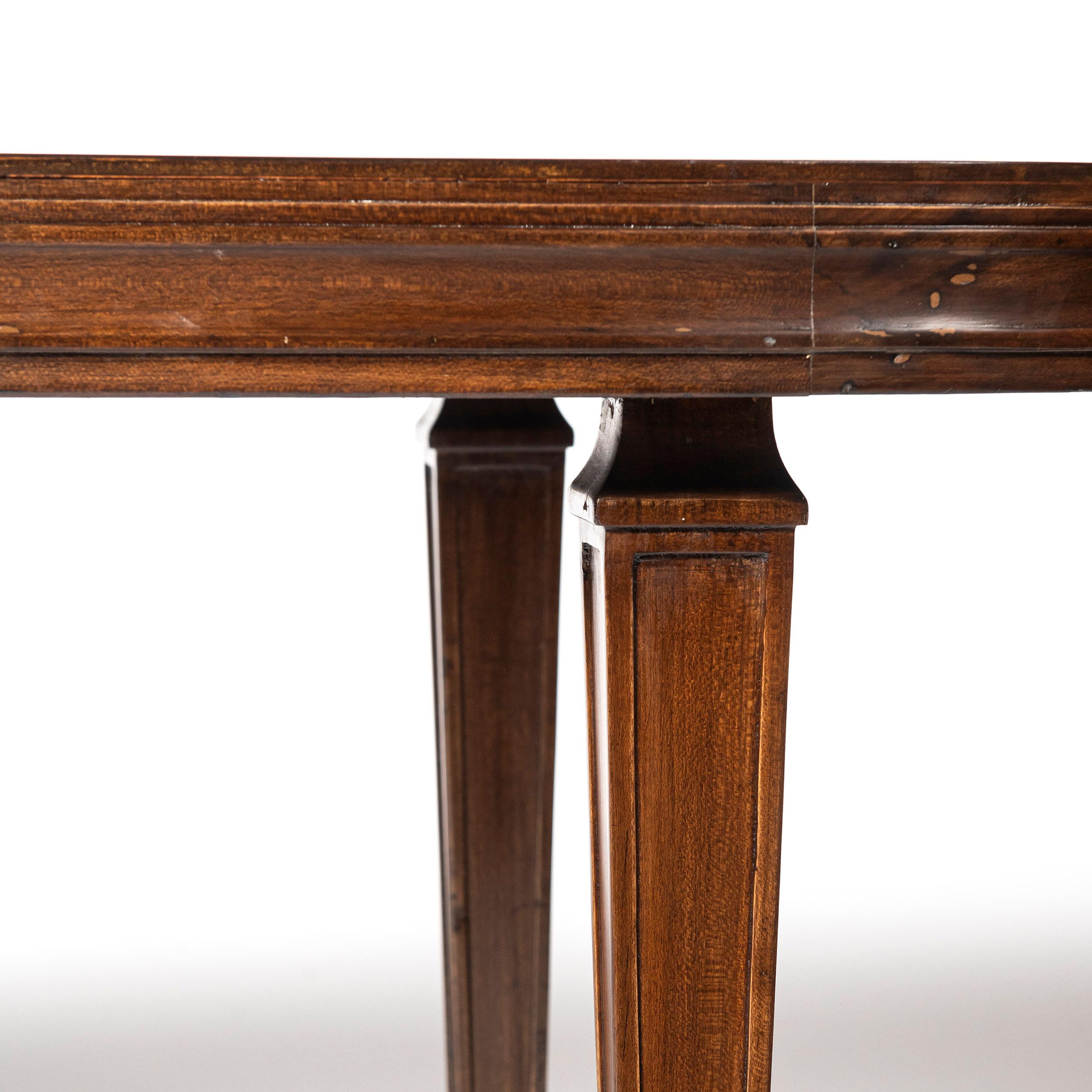 Wood and Bronze Center Table by Comte, Argentina, Buenos Aires, circa 1940 For Sale 1