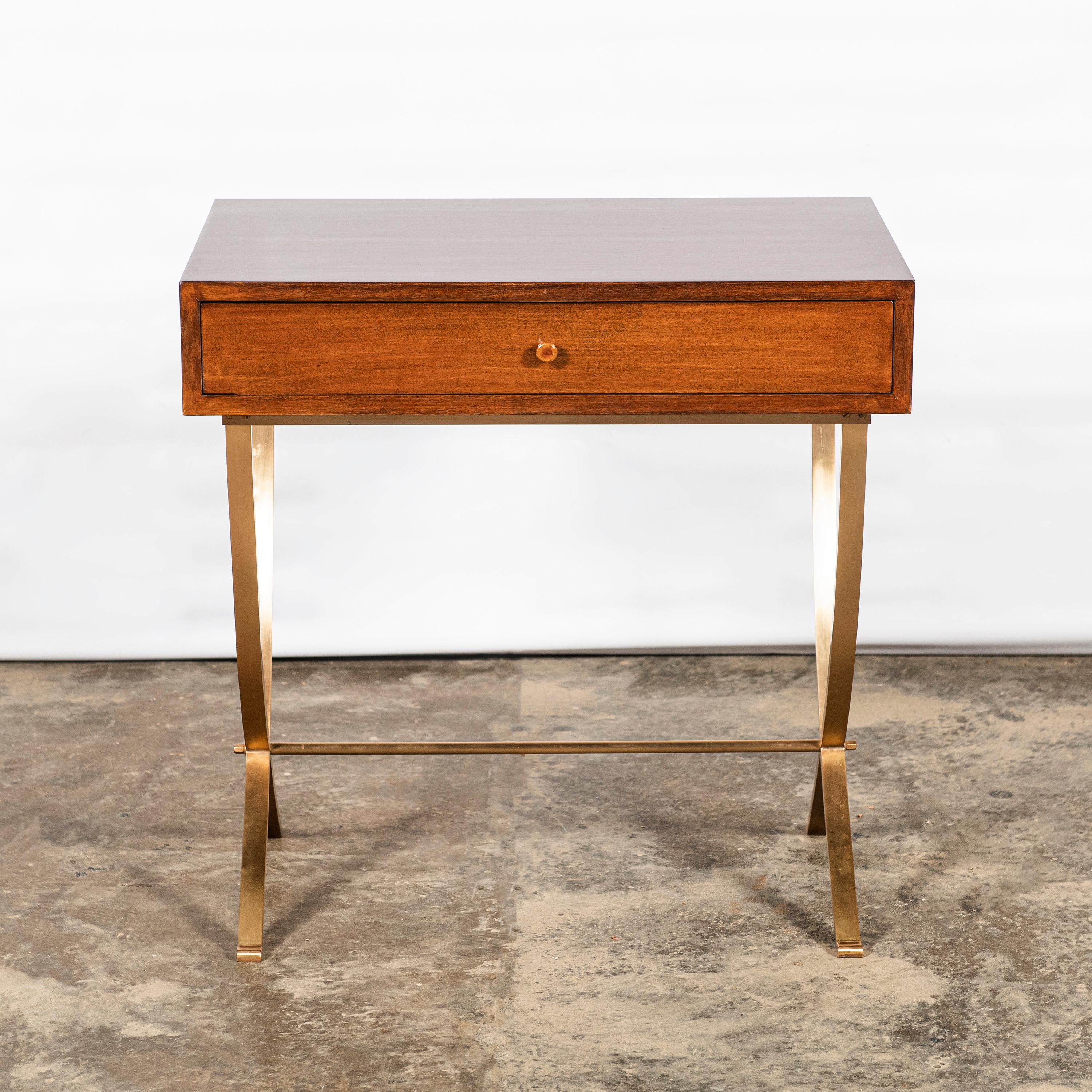 Wood and bronze console table by Comte. Argentina, Buenos Aires, circa 1950.