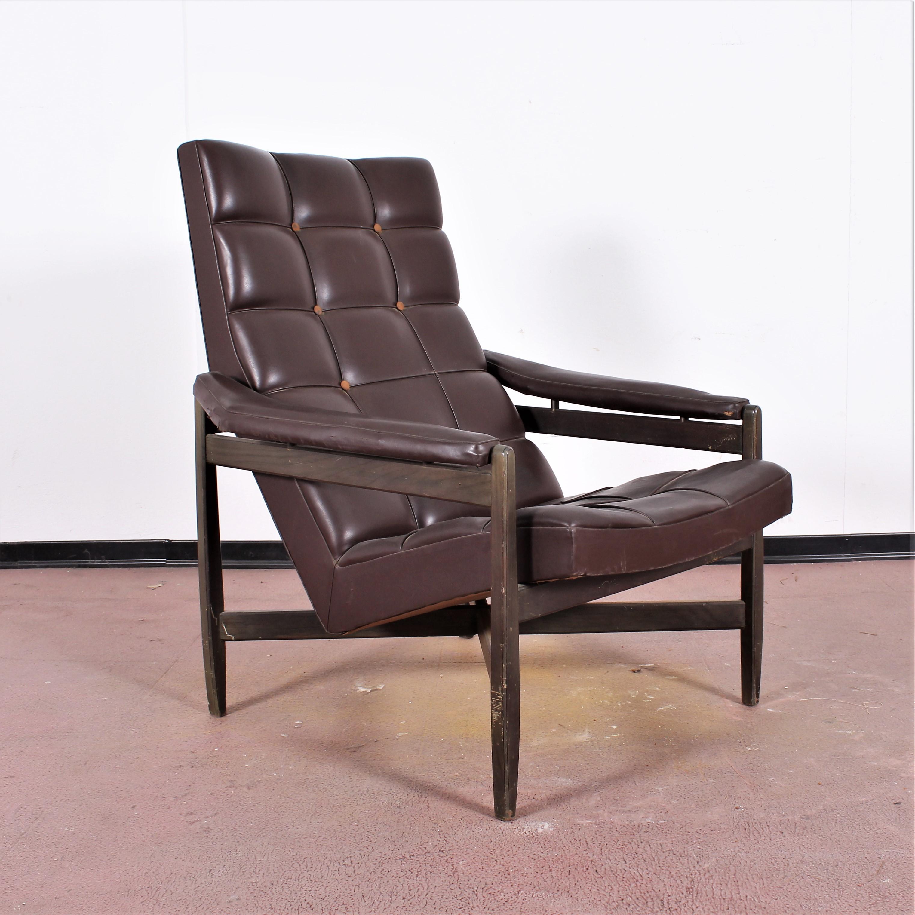 Wood and Brown Leather Minotti Lounge Chair and Ottoman, Italy, 1960s 2