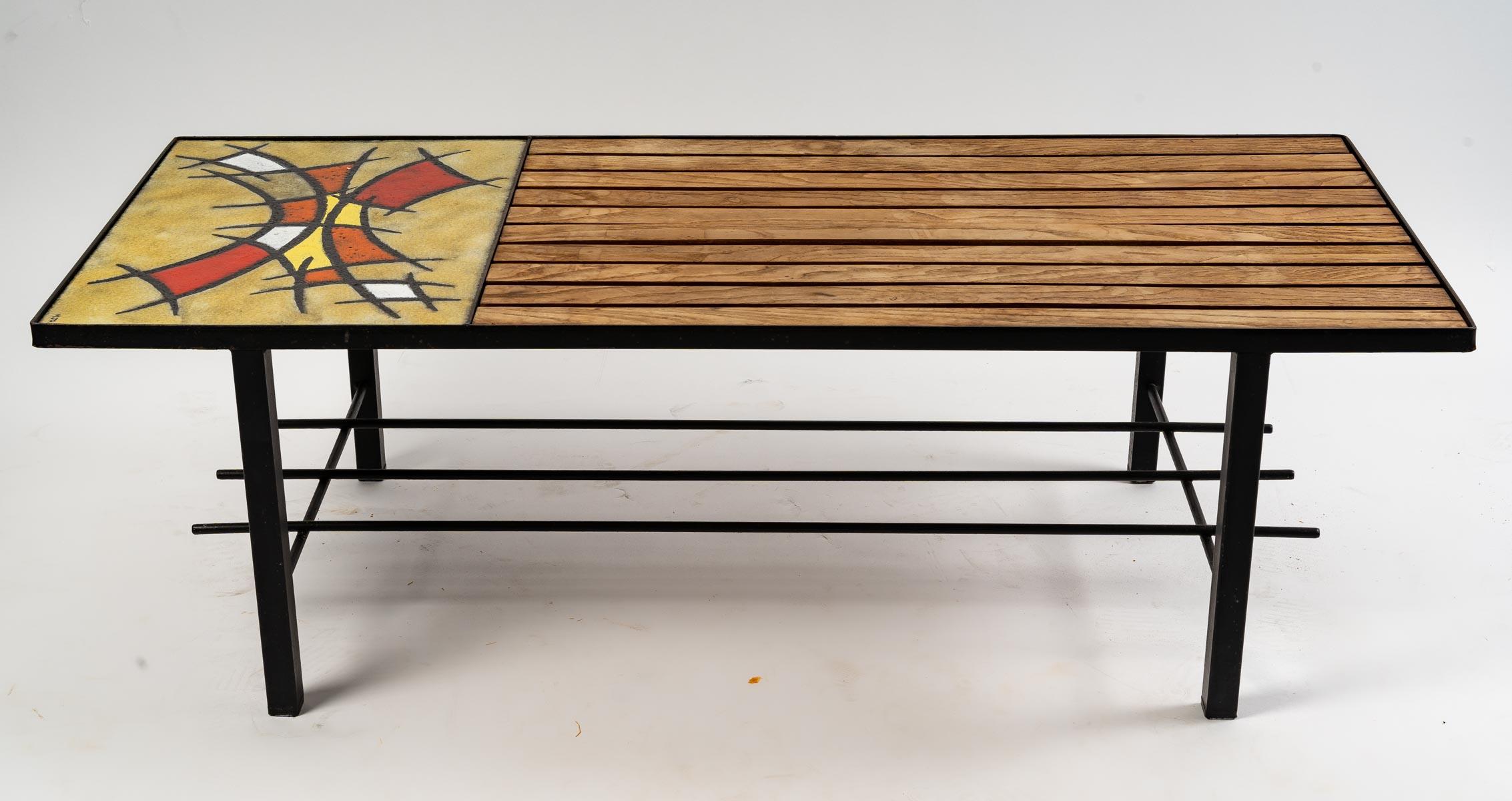 Céramique Table basse en bois et céramique, design des années 1960-1970