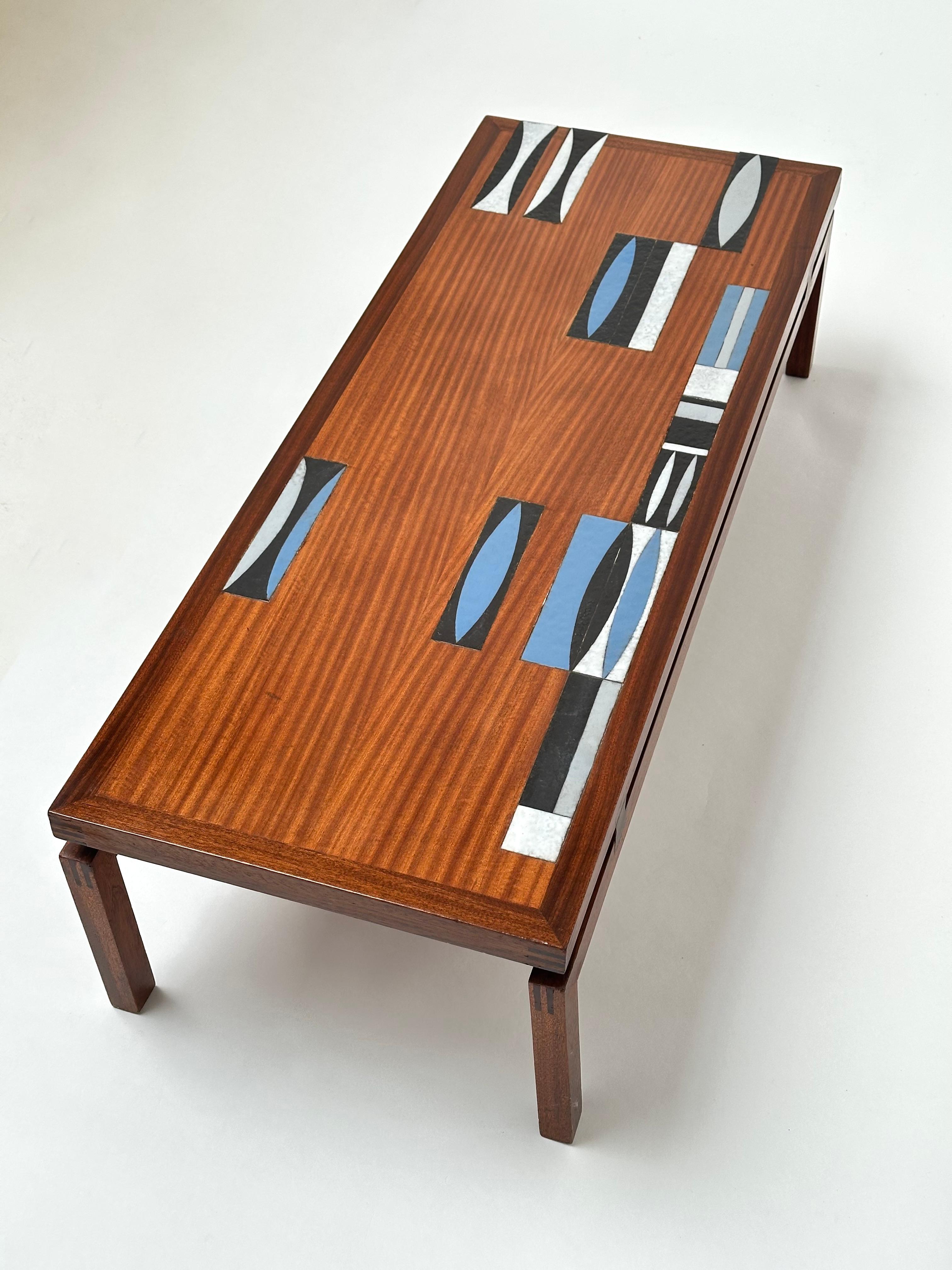 Wood and Ceramic Inlays Low Table, Roger Capron, Vallauris 1961 en venta 8