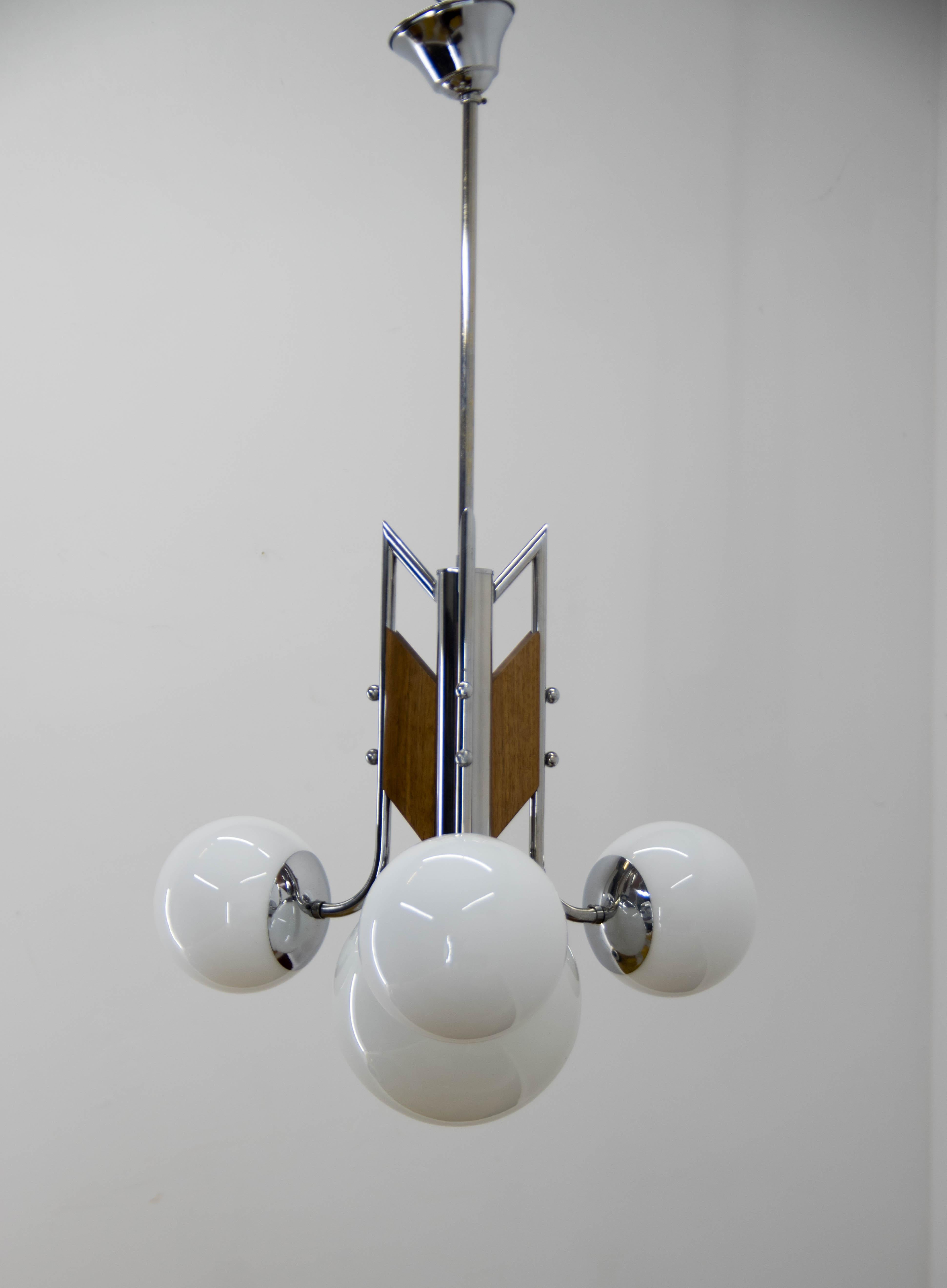 Wood and Chrome Functionalist Chandelier, 1940s For Sale 2