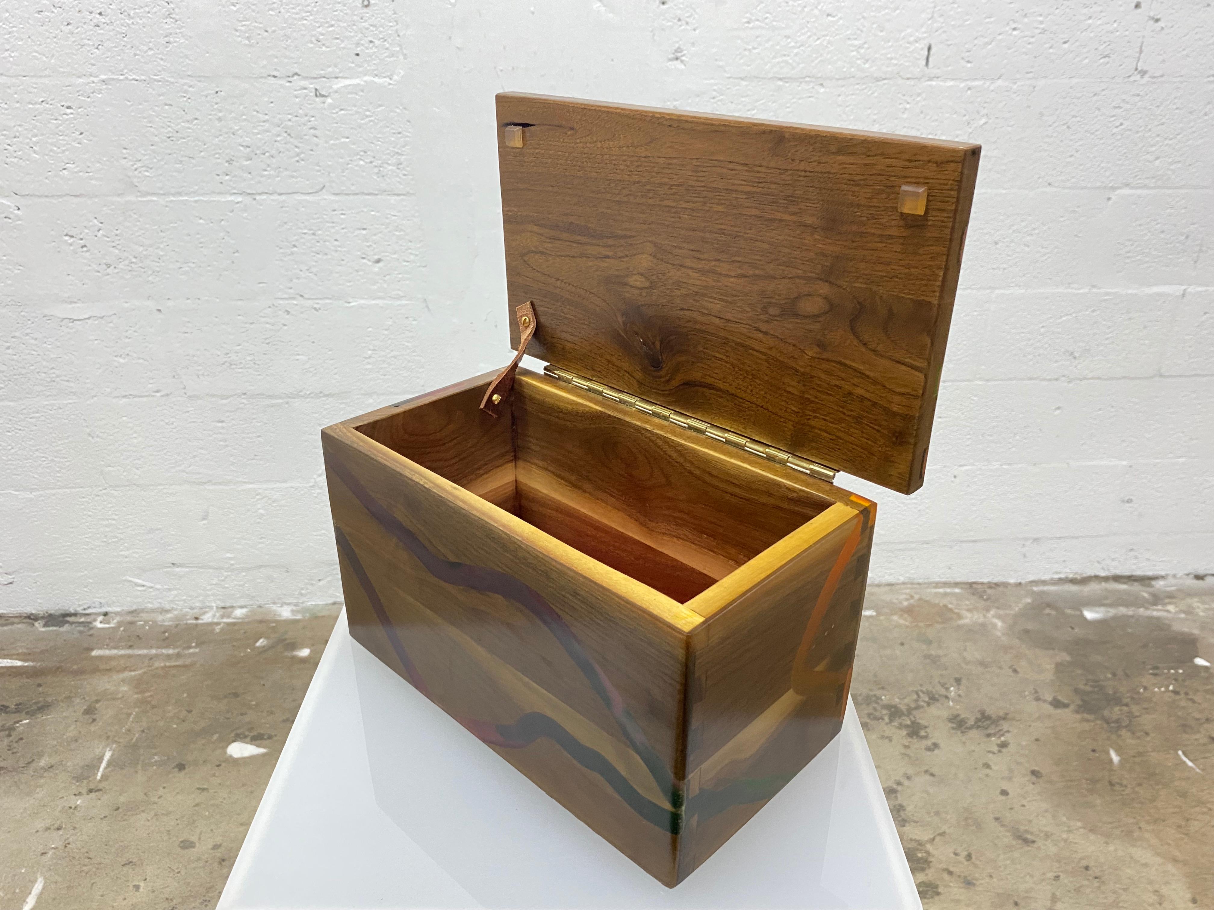 color pour stash storage box with resin coating