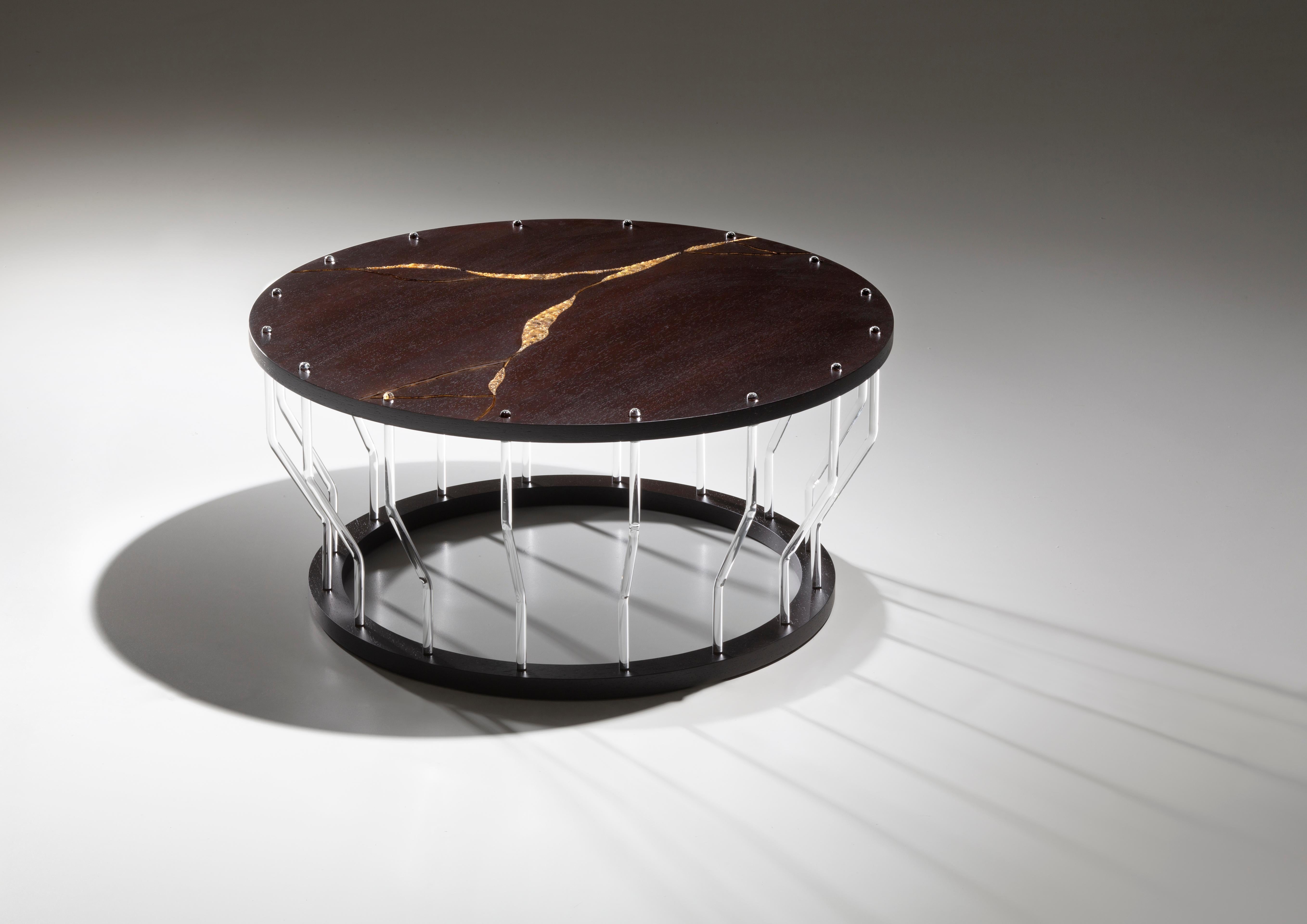 Moderne Table Basse en Bois et Verre Fabriquée à la Main par Giordano Vigan et Simone Crestani en vente