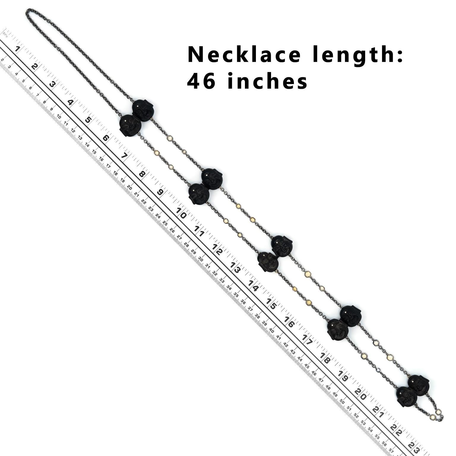 Collier de bouddha en bois et or Unisexe en vente