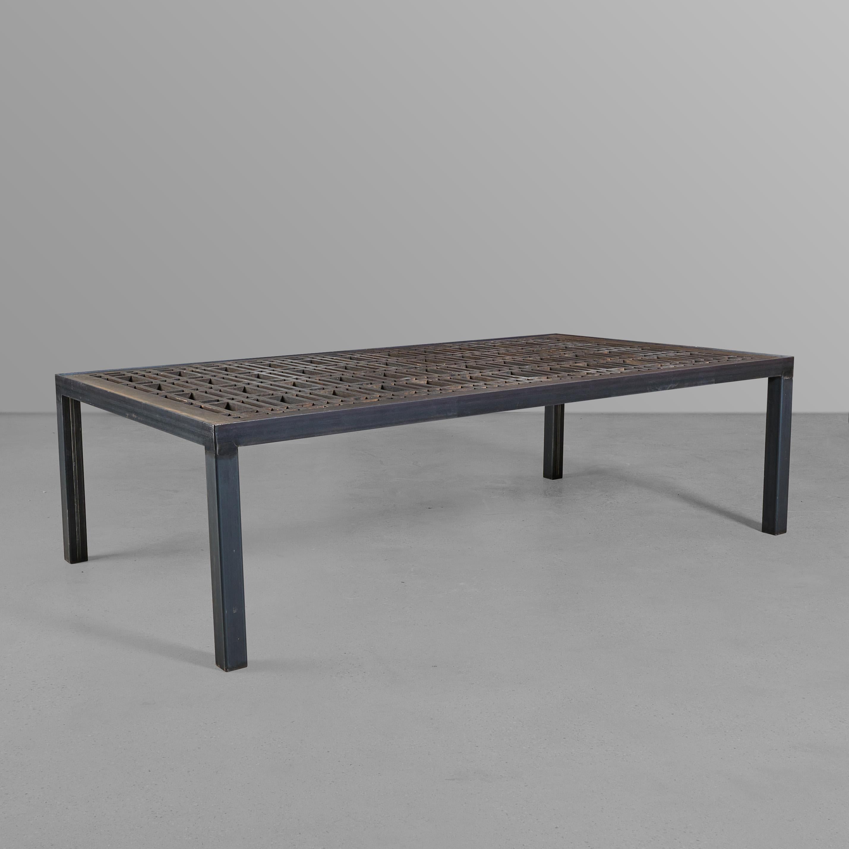 Wood and Iron Coffee Table For Sale 1