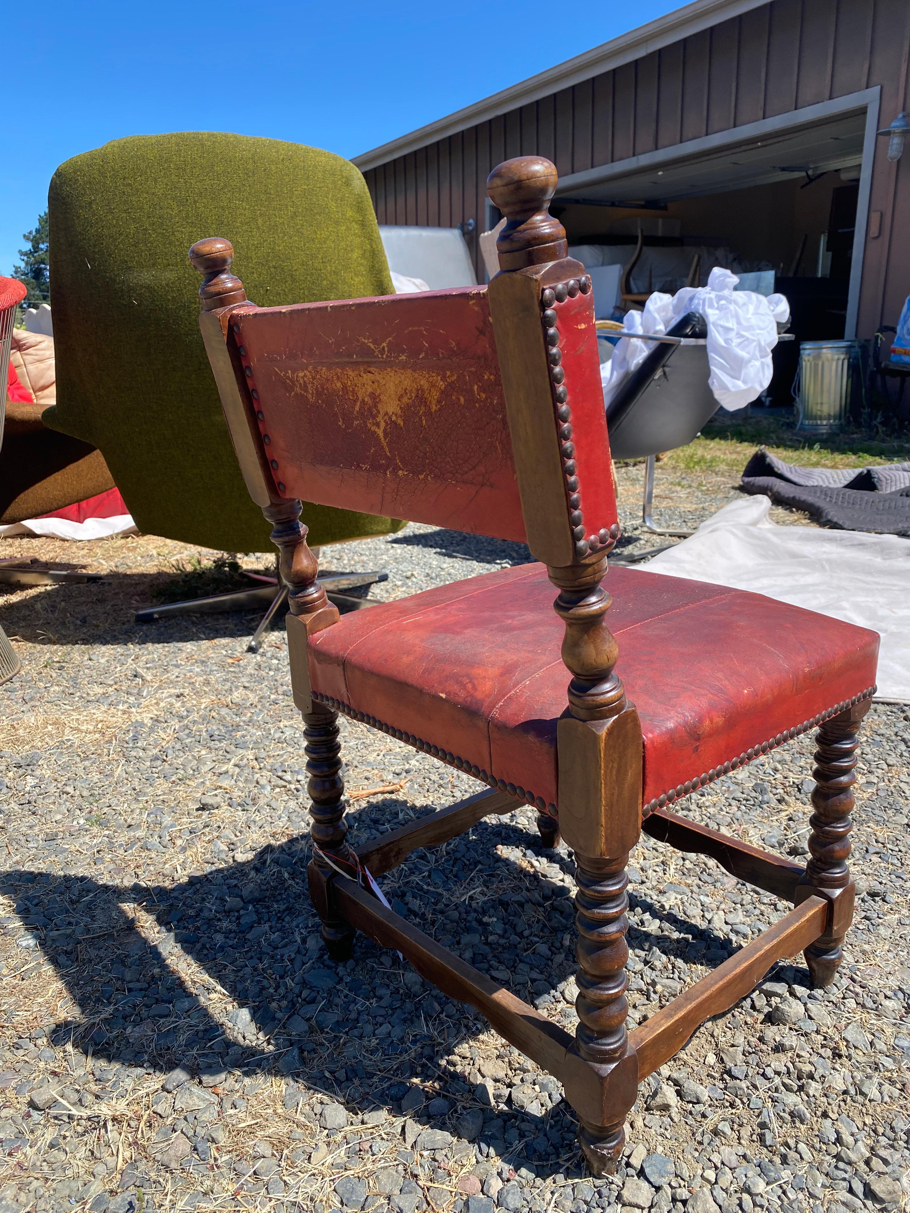 Wood and Leather, 19th Century Child's Chair For Sale 2