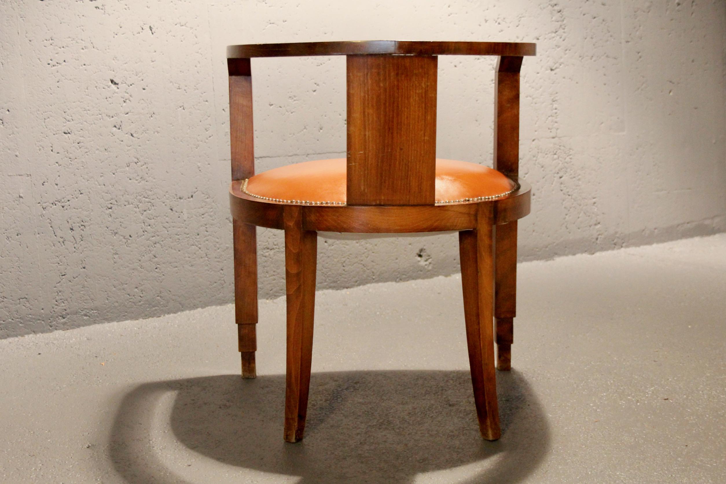 Fauteuil Art Déco en bois et cuir Bon état - En vente à grand Lancy, CH