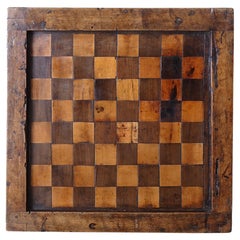 Used Wood and leather game box - Italy, 19th century