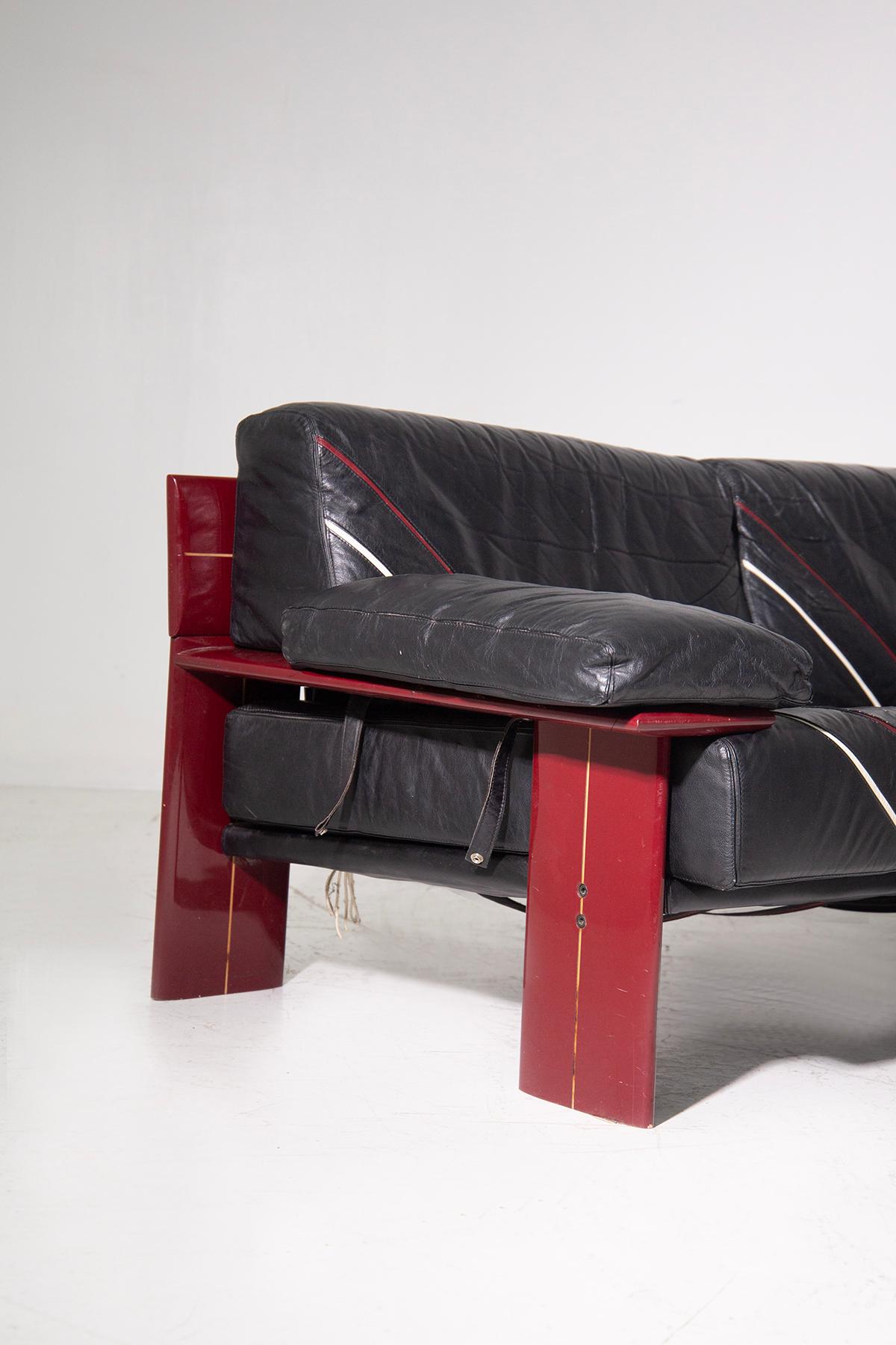 Mid-Century moderno Wood and Leather Rare Sormani Sofa in vendita