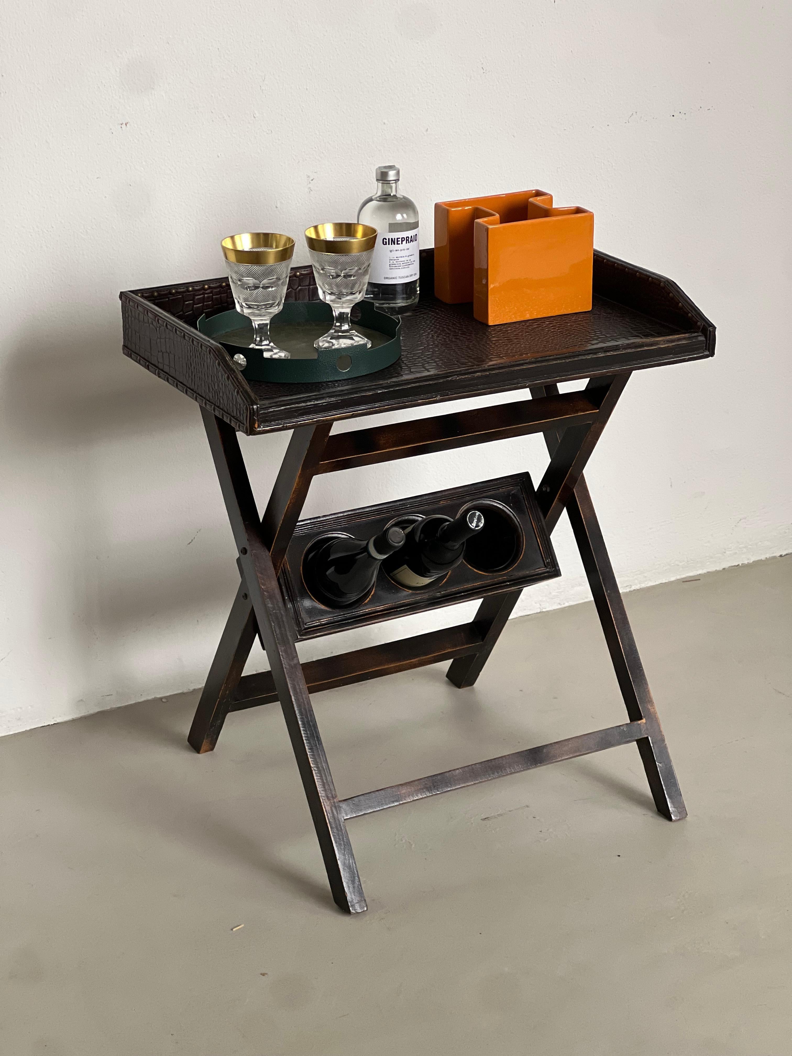 holz und leder serviert tablett, cocktail bar, vintage ecktisch (Barock) im Angebot
