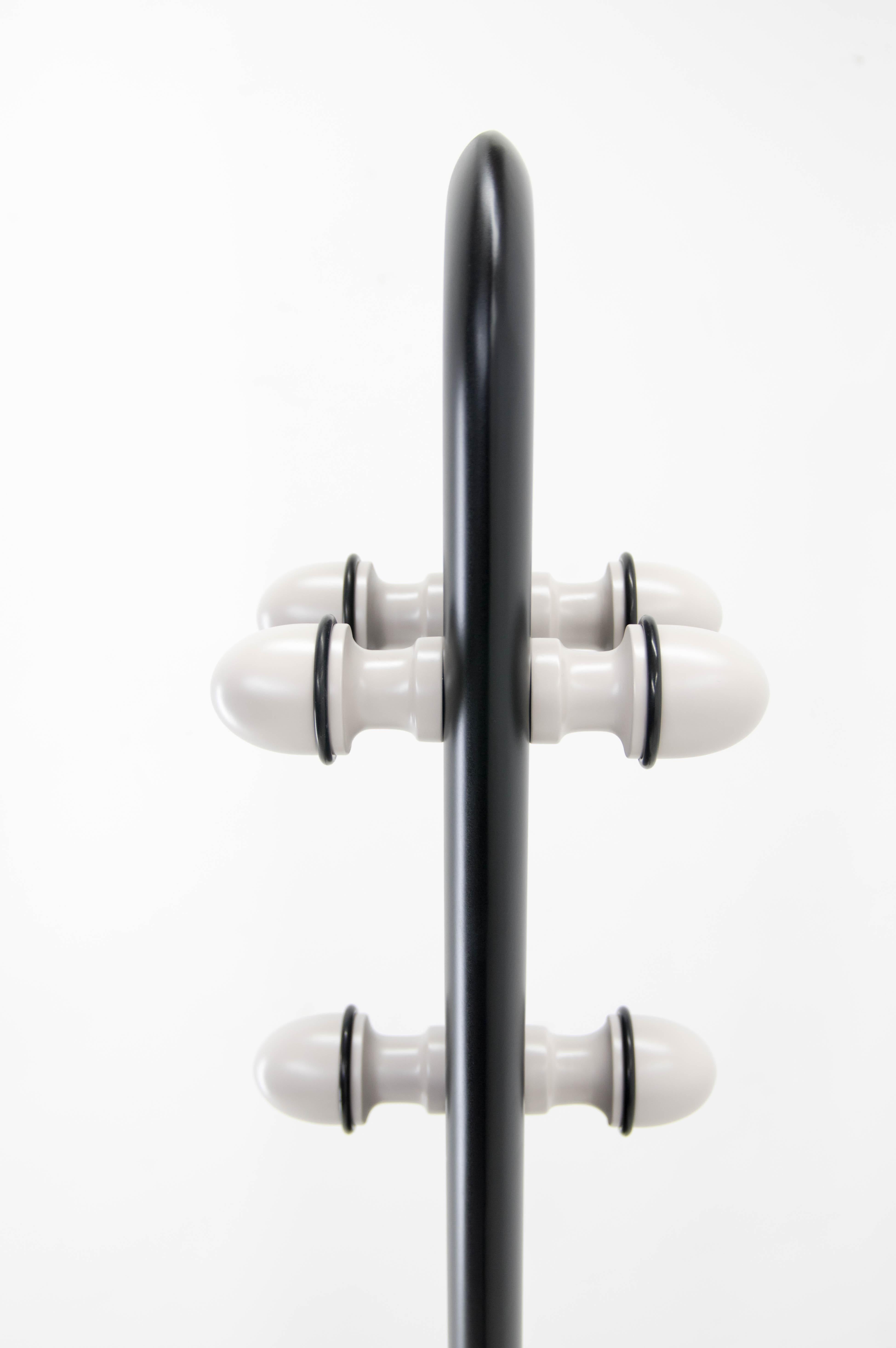 Wood and Marble Design Coat Stand, Italy, 1970s In Excellent Condition In Praha, CZ
