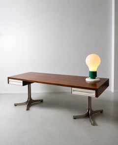Scrivania italiana in legno e metallo di Trau Arredamenti per Metallici spa, anni '60