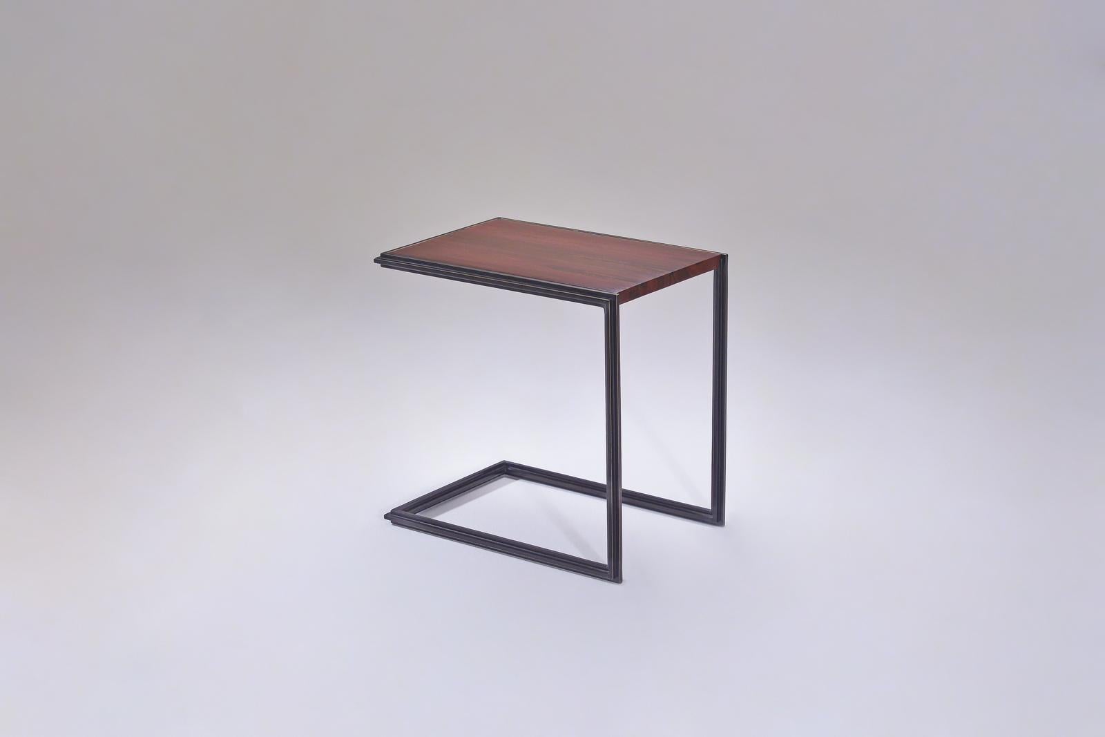 Wood and Natural Brass Occasional Handmade Table, by P. Tendercool (Minimalistisch) im Angebot