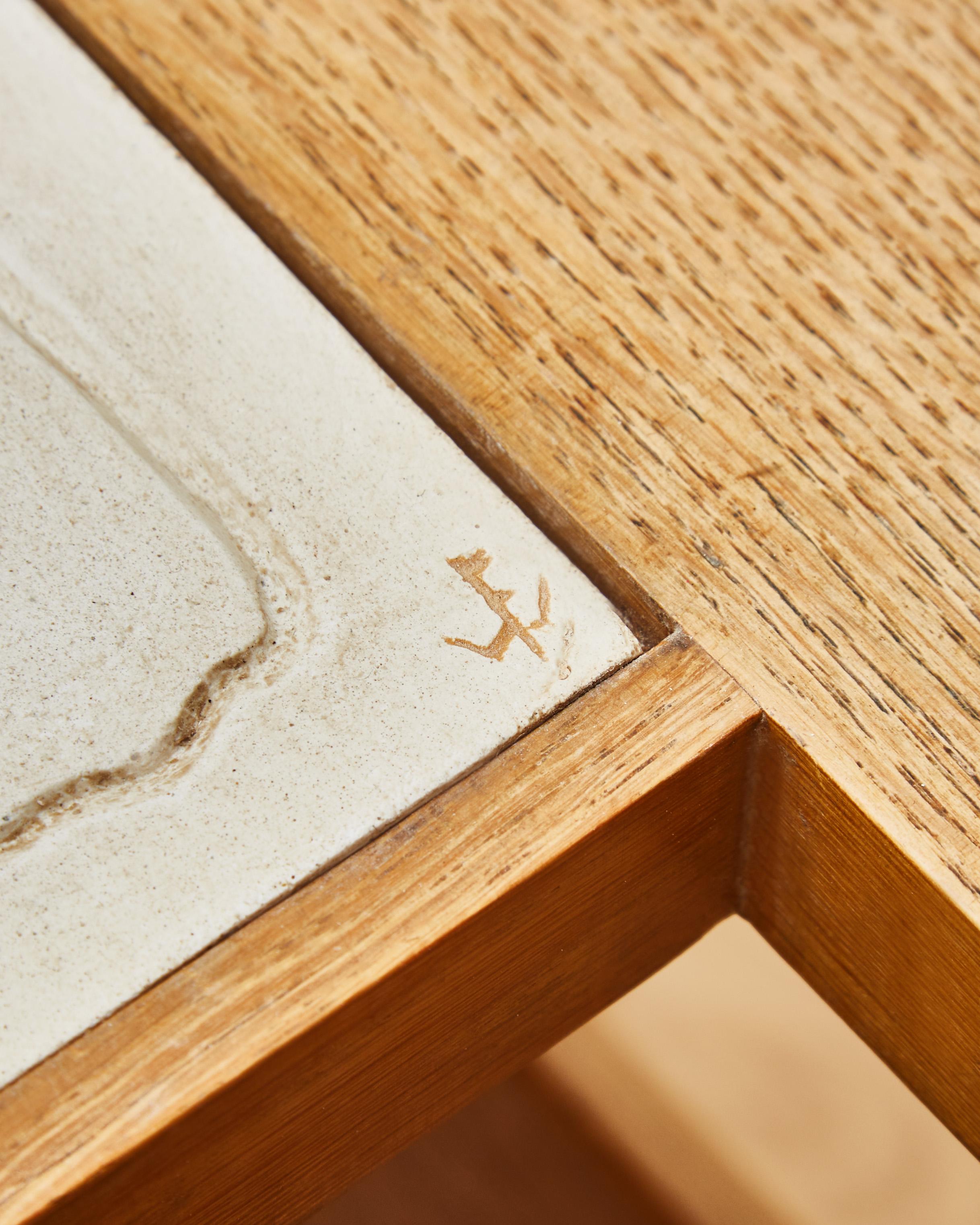 XXIe siècle et contemporain Table d'appoint en bois et plâtre de François Weiss