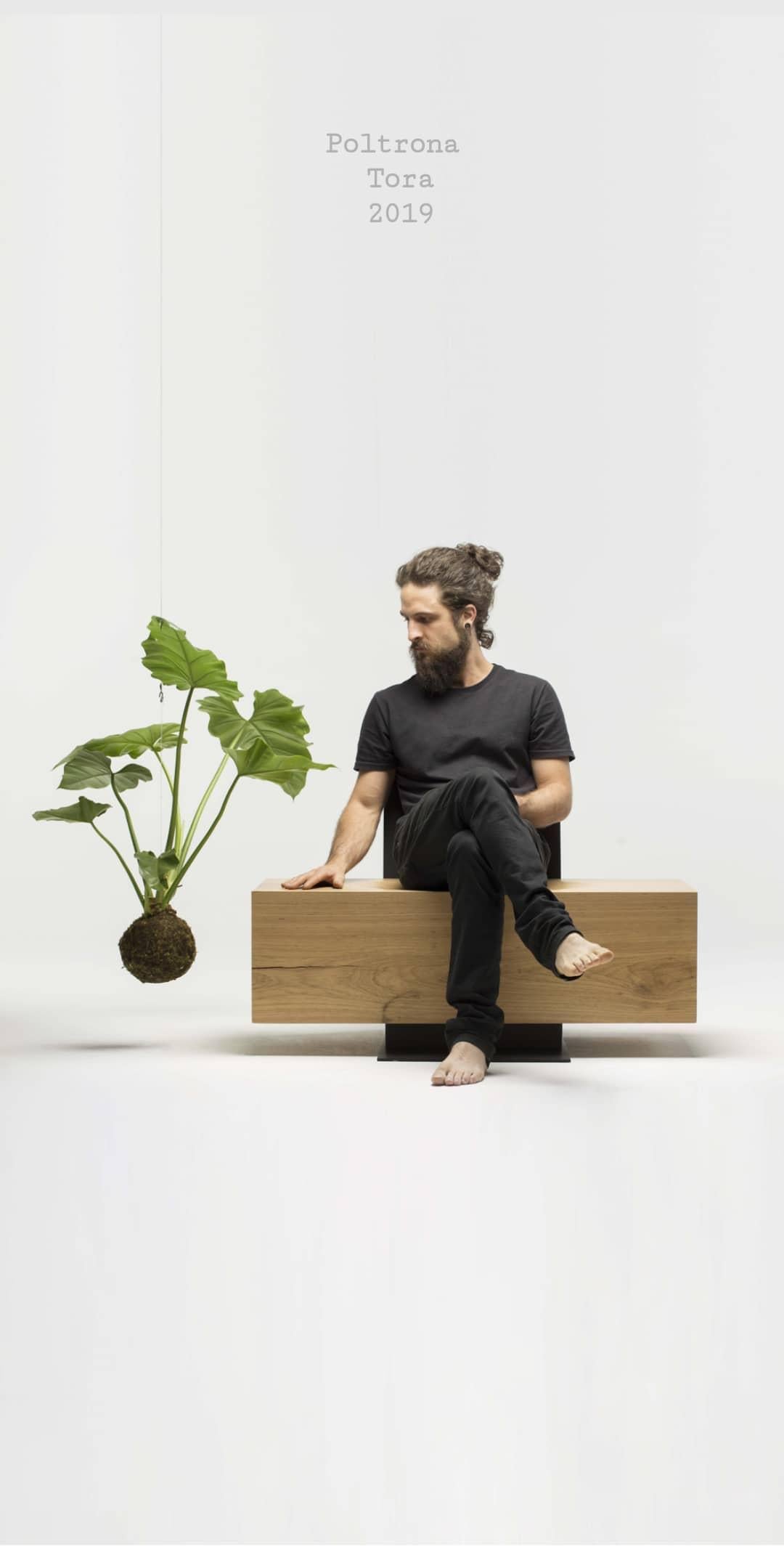 Acier Poltrona Tora en bois et acier par l'Atelier Andre Ferri en vente