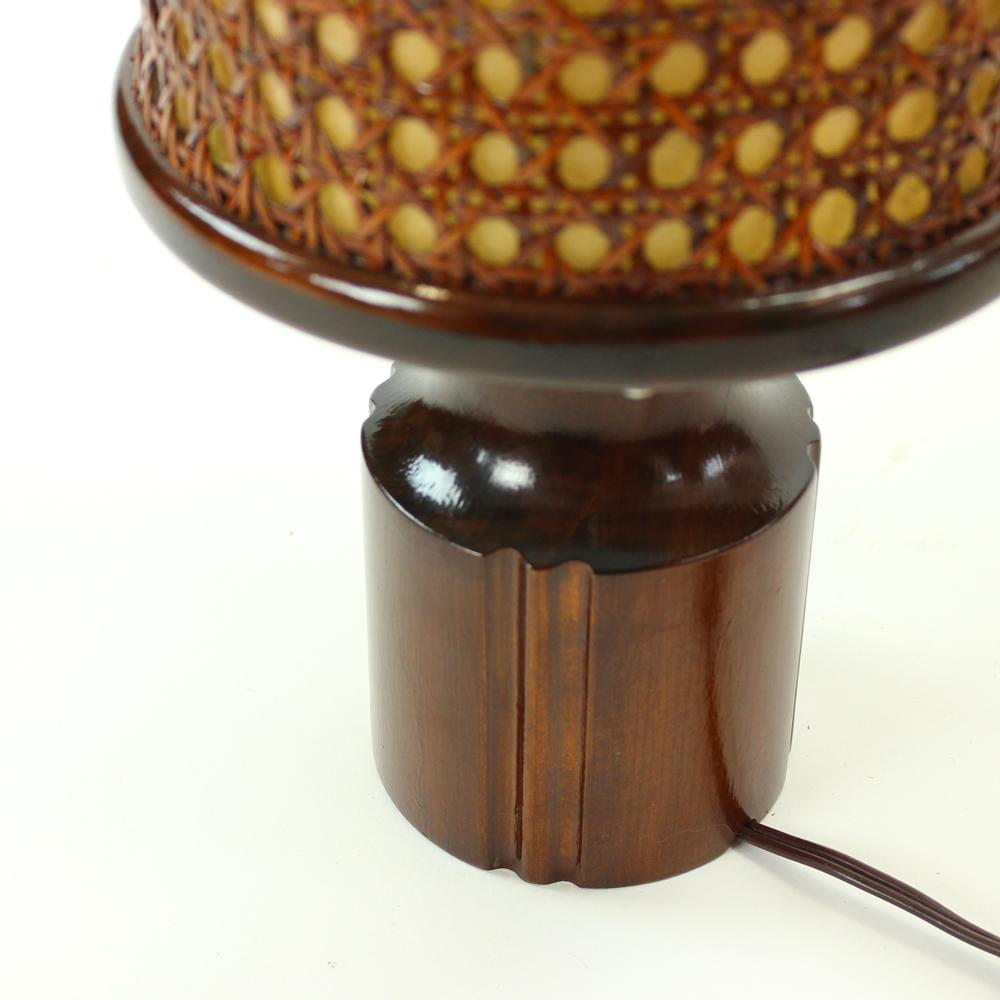 Wood and Wicker Table Lights, Czechoslovakia, circa 1950s In Good Condition For Sale In Zohor, SK