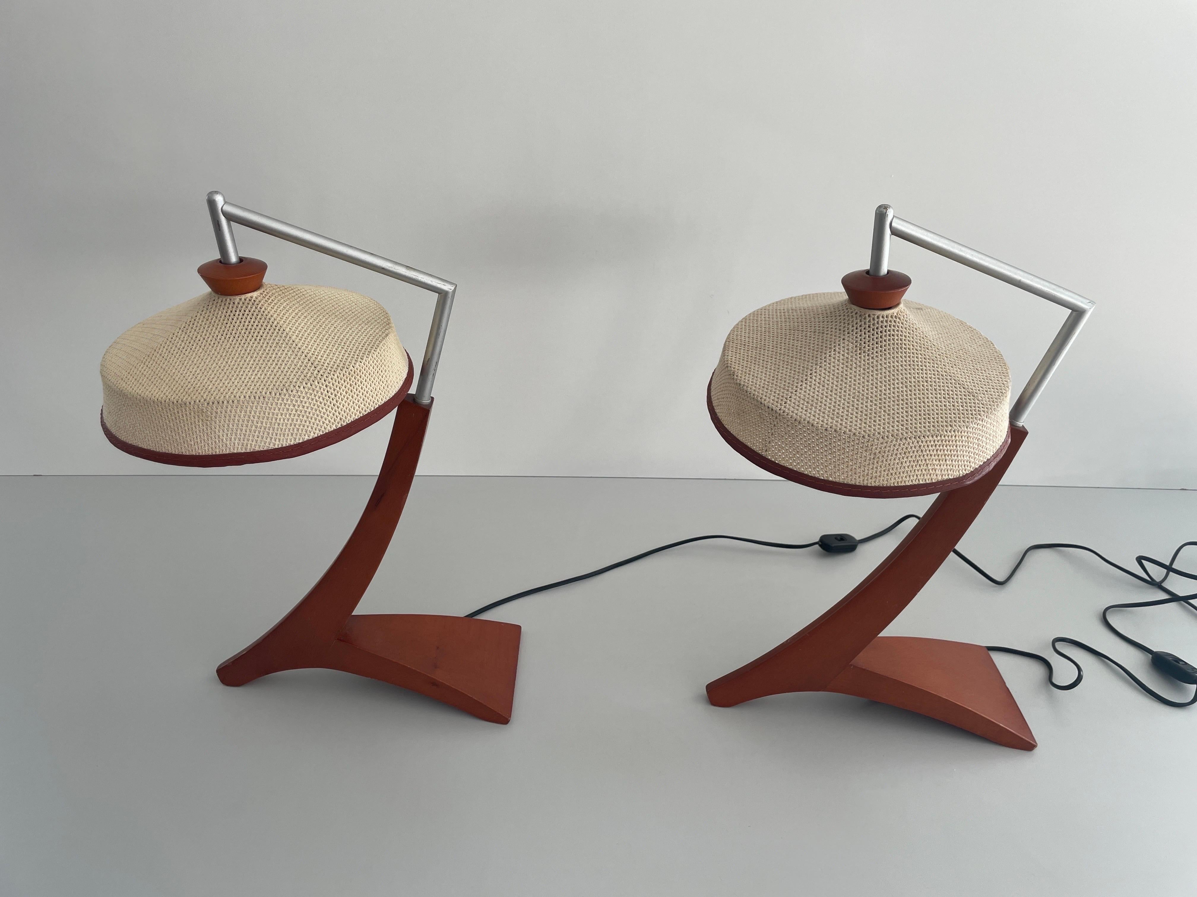  Wood and Woven Thread Shade Pair of Tall Table Lamps, 1960s, Italy In Excellent Condition In Hagenbach, DE