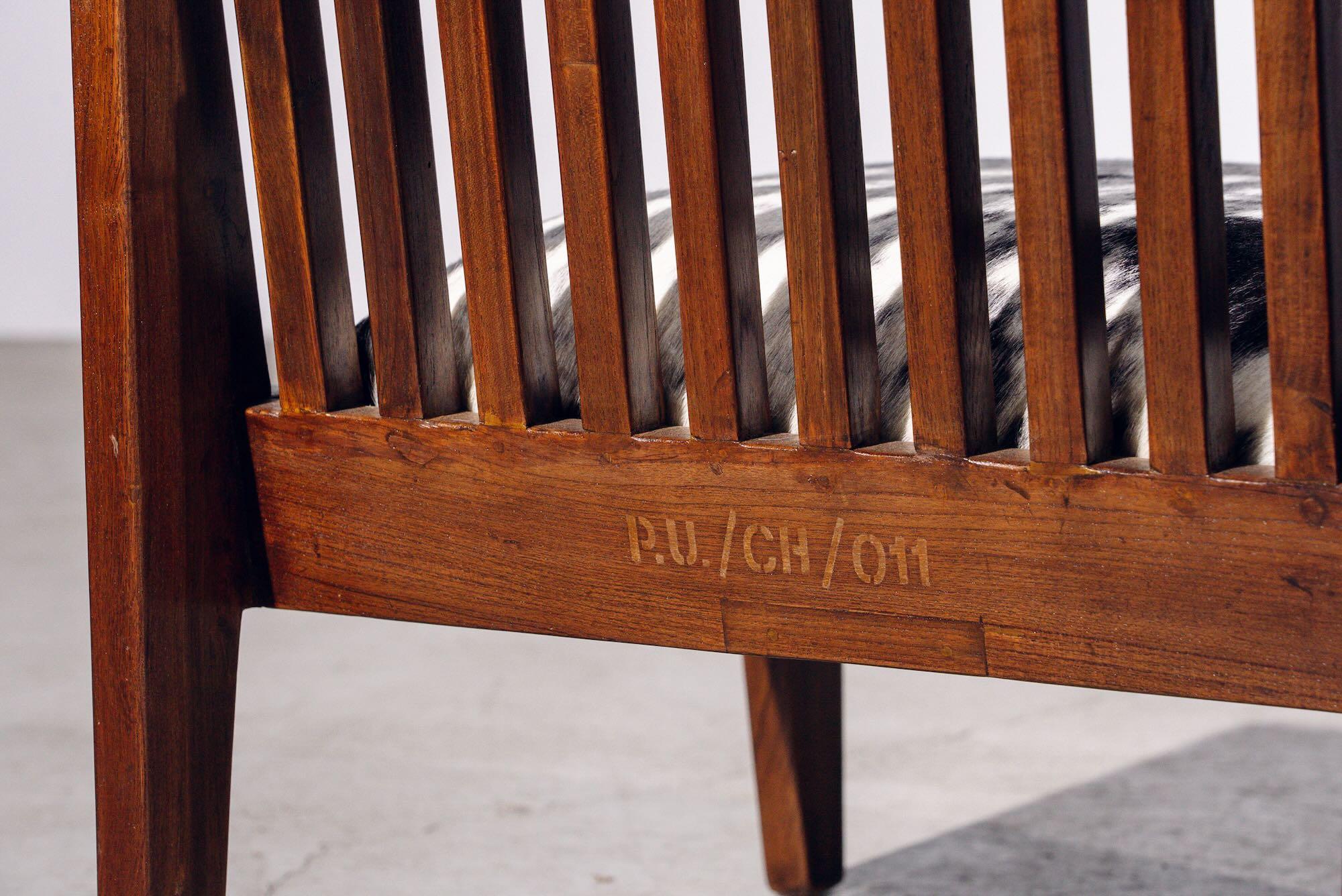 Wood Back Low Chair by Pierre Jeanneret for Chandigarh, India, Circa 1965-66 In Good Condition For Sale In Tokyo, JP