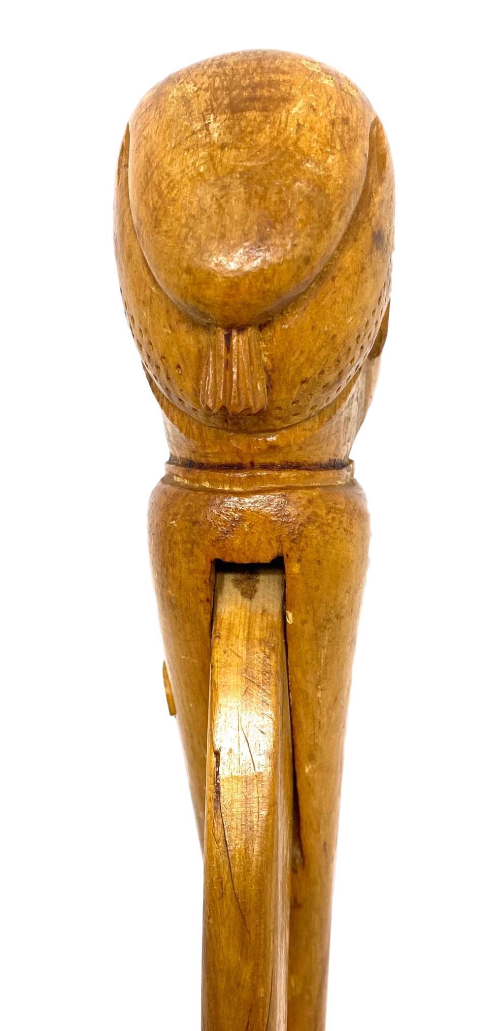 Forêt-Noire Wood Black Forest Brienz Figural Gnome Nutcracker German Antique, 1900s en vente