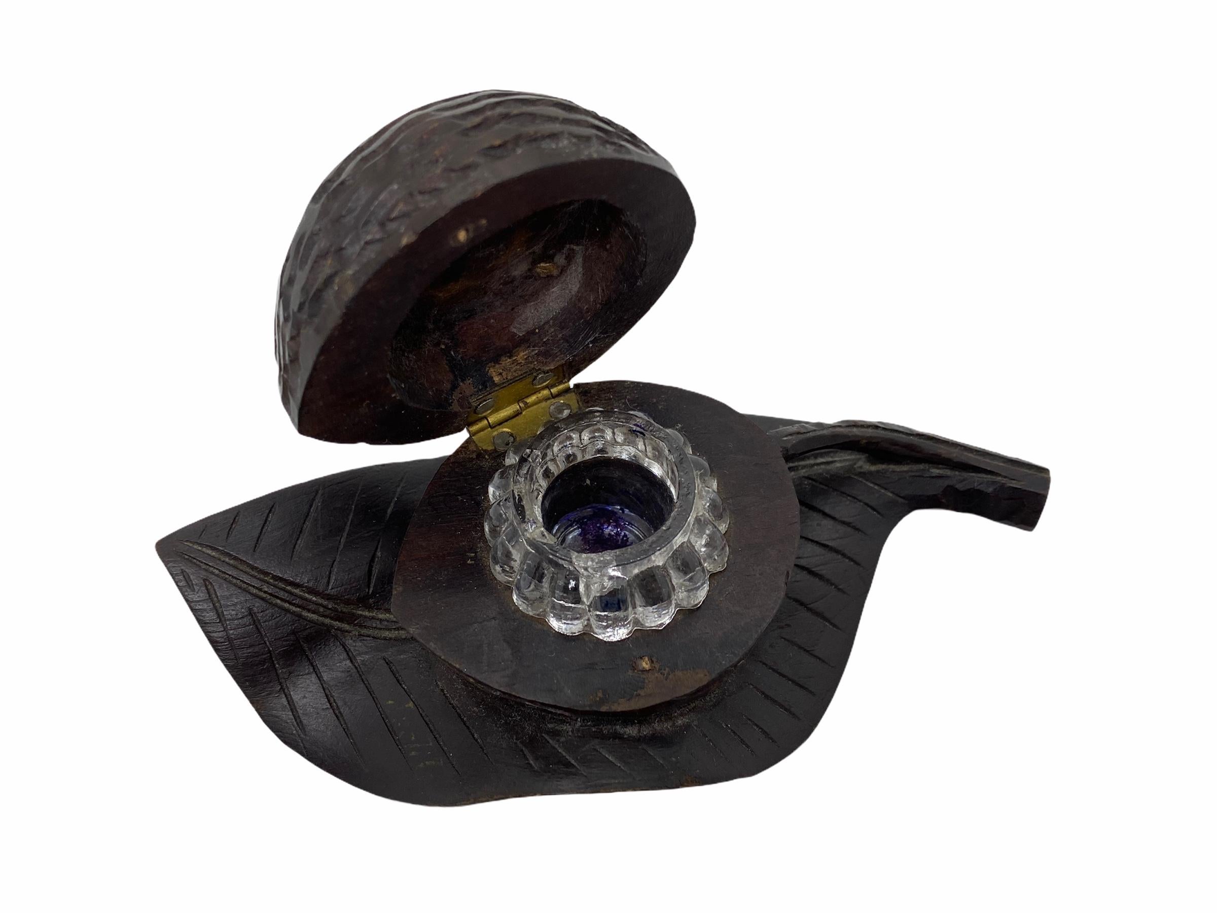Hand-Carved Wood Black Forest Brienz Carved Walnut Inkwell German Antique, 1890s For Sale
