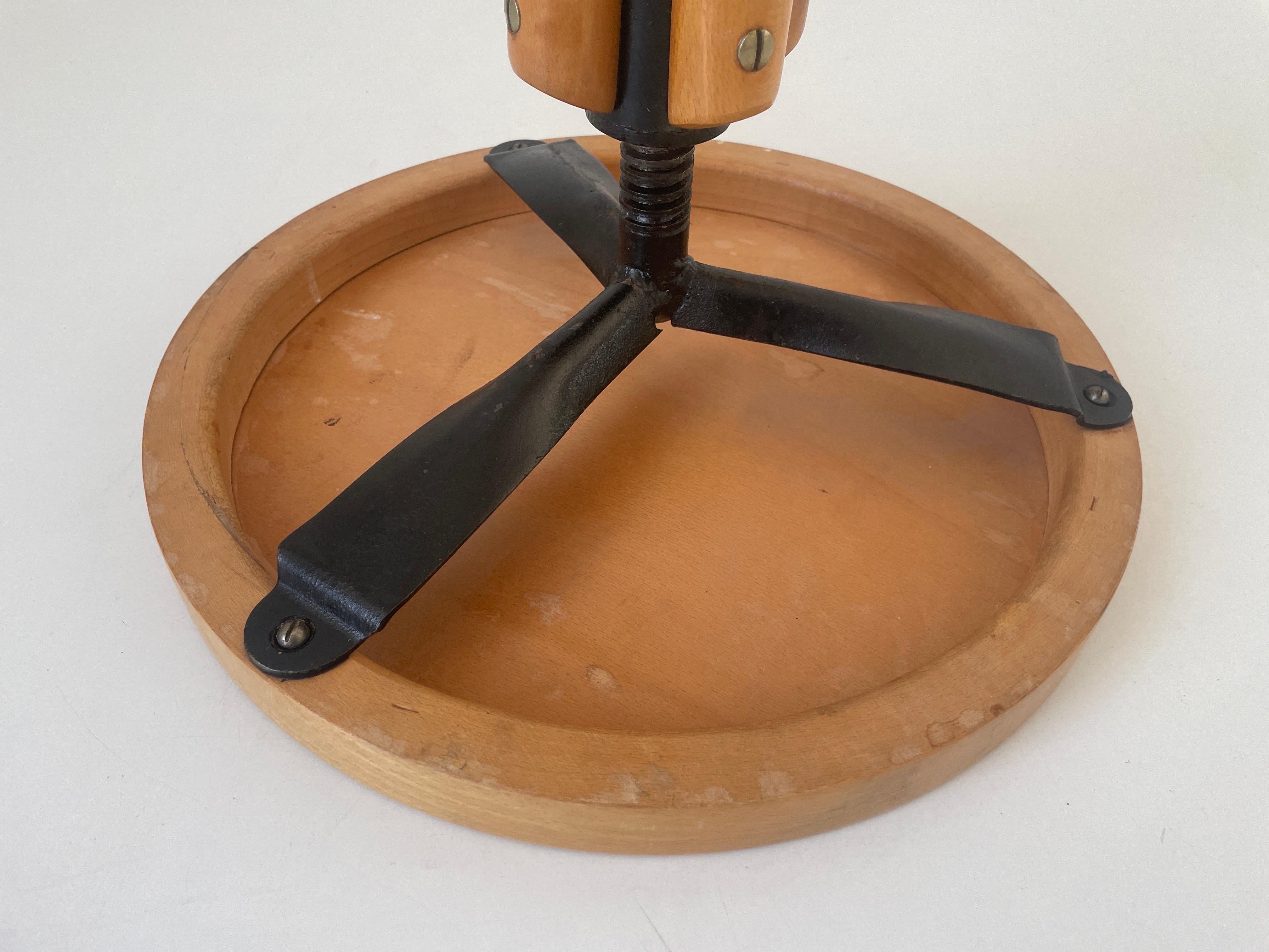 Wood Body Industrial Adjustable Stool, 1950s, Germany For Sale 4