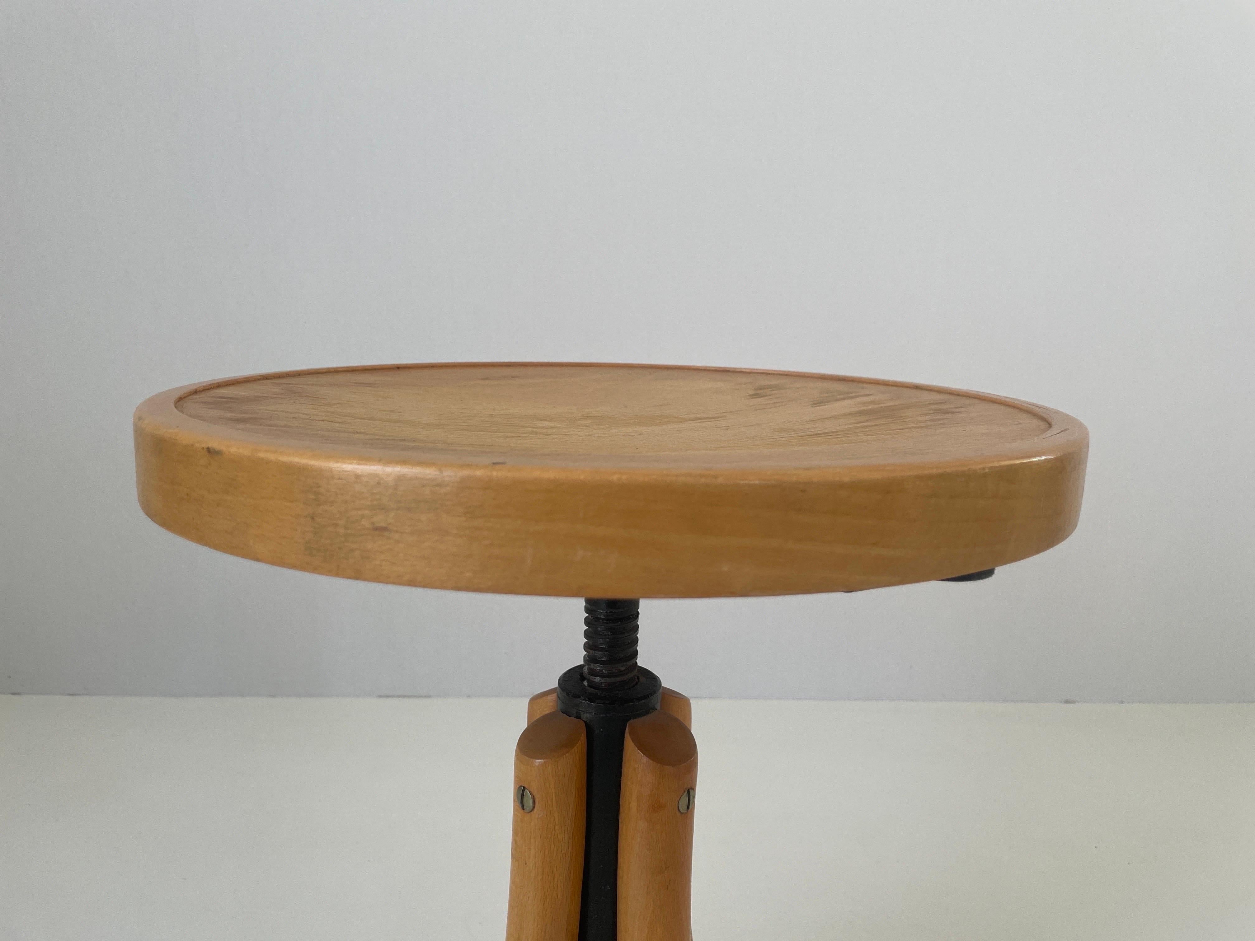 Wood Body Industrial Adjustable Stool, 1950s, Germany For Sale 3