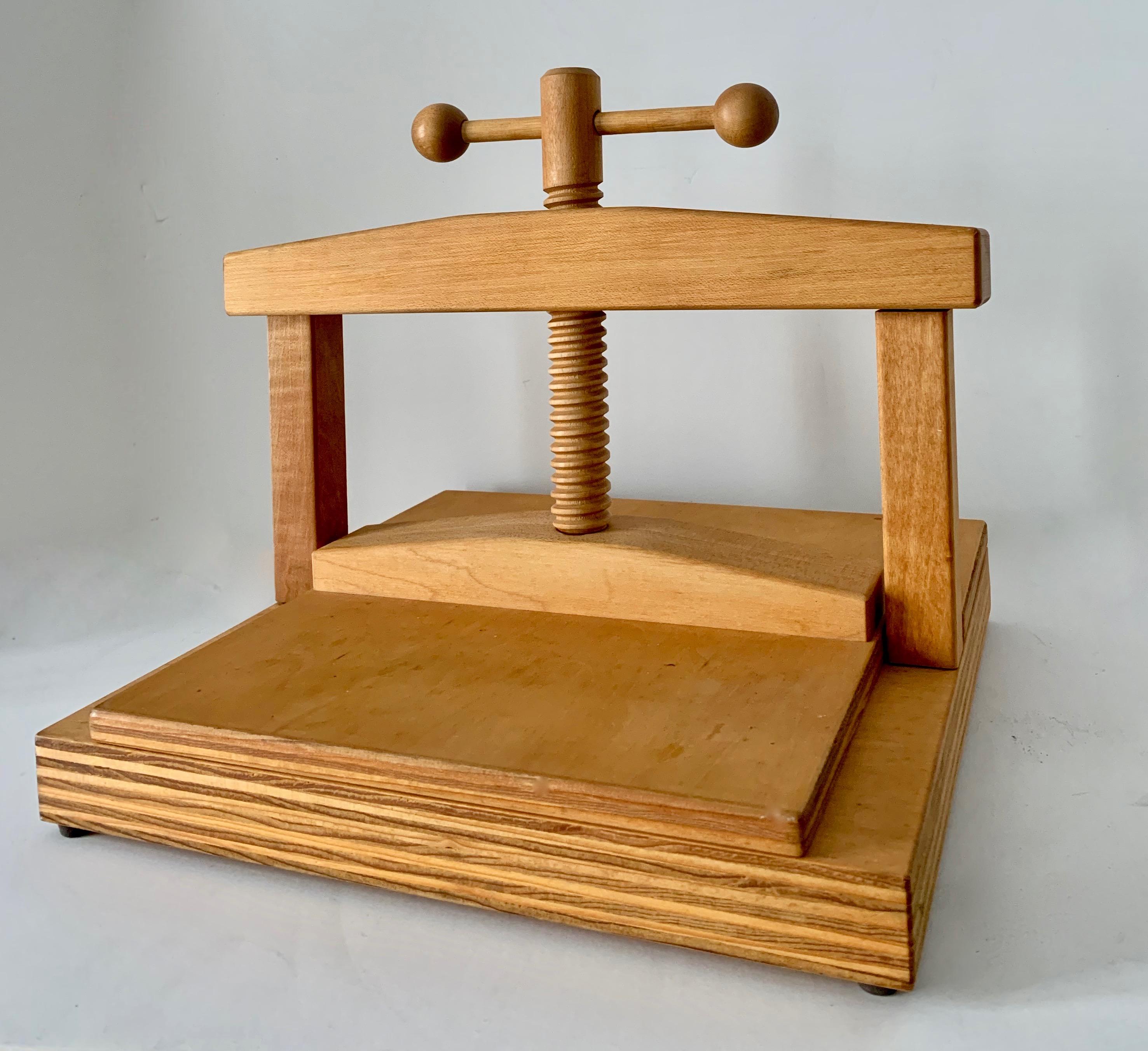 Wood Book Press In Good Condition In Los Angeles, CA