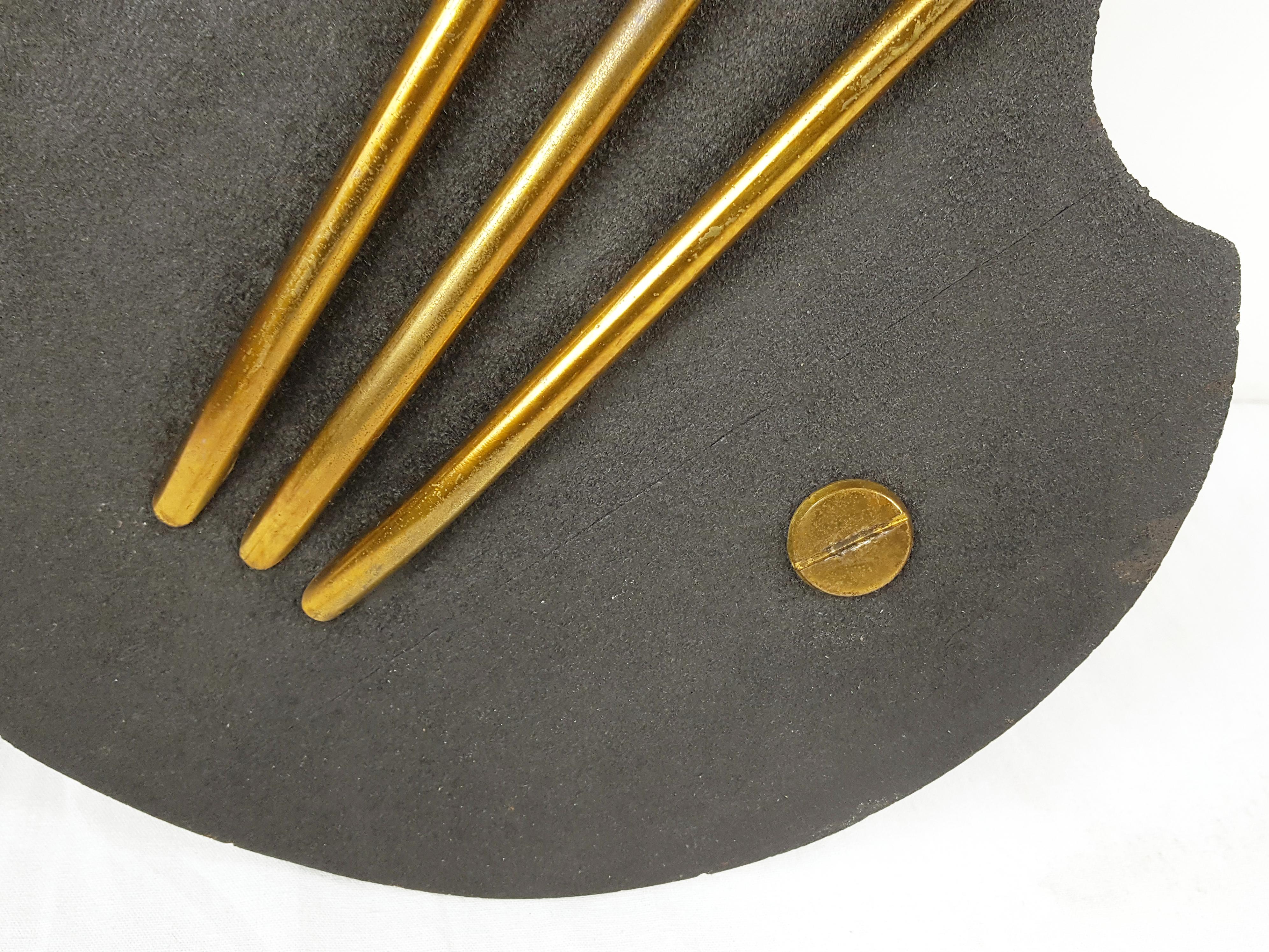 Milieu du XXe siècle Bois et parchemin  Applique à 6 lumières en forme de palette The Modernity en vente