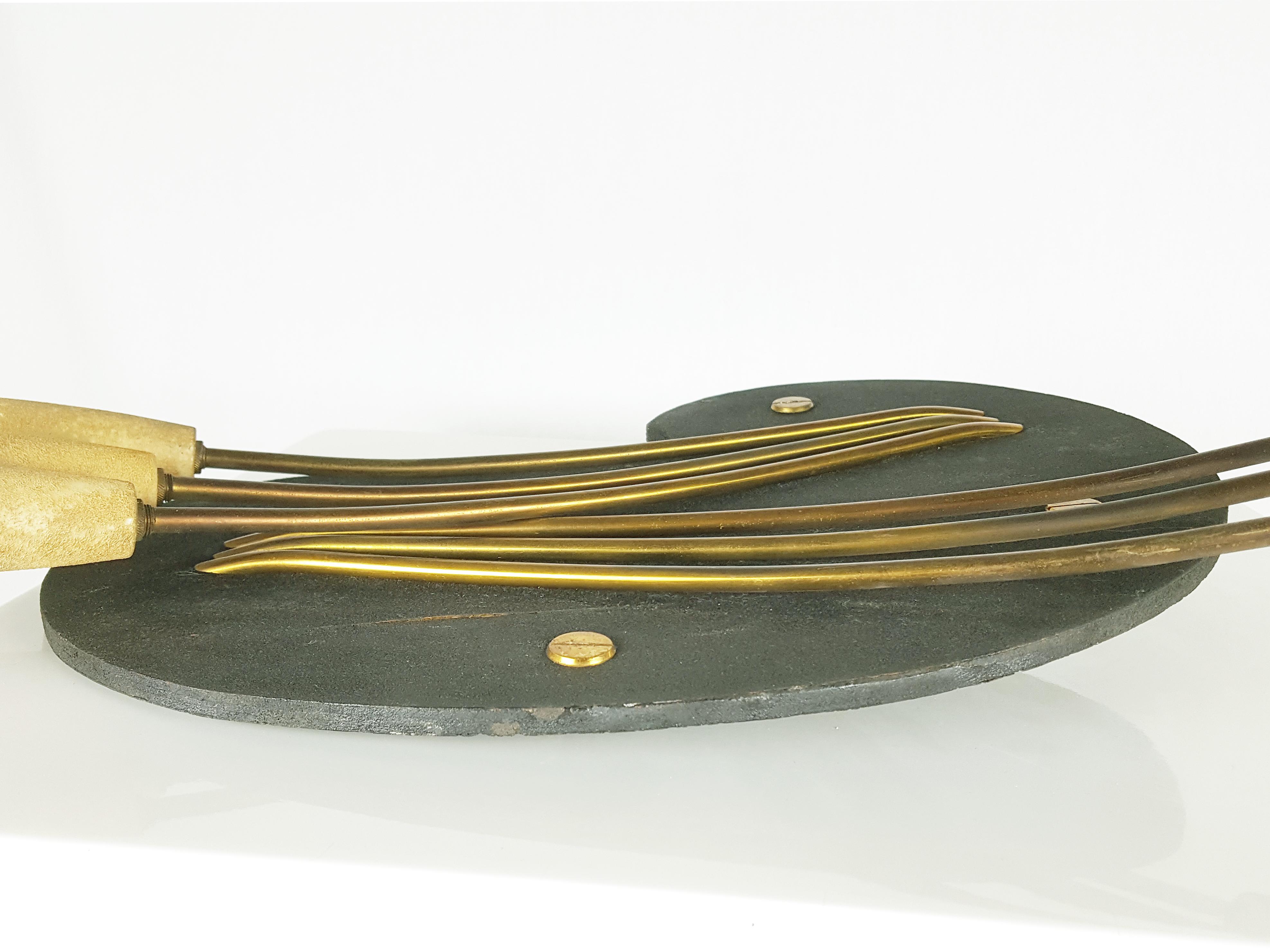 Laiton Bois et parchemin  Applique à 6 lumières en forme de palette The Modernity en vente